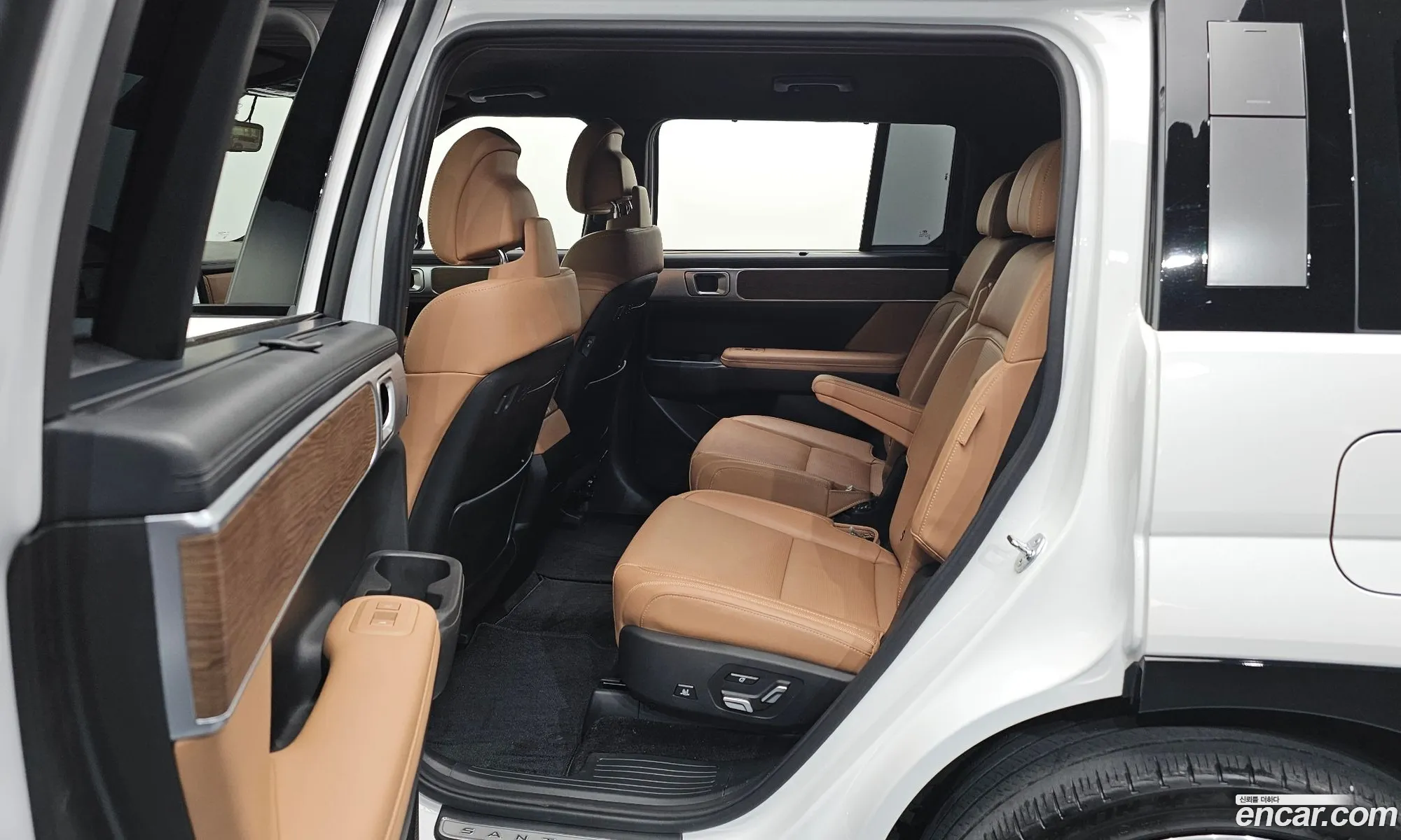 Hyundai Santa Fe 2023 — 20