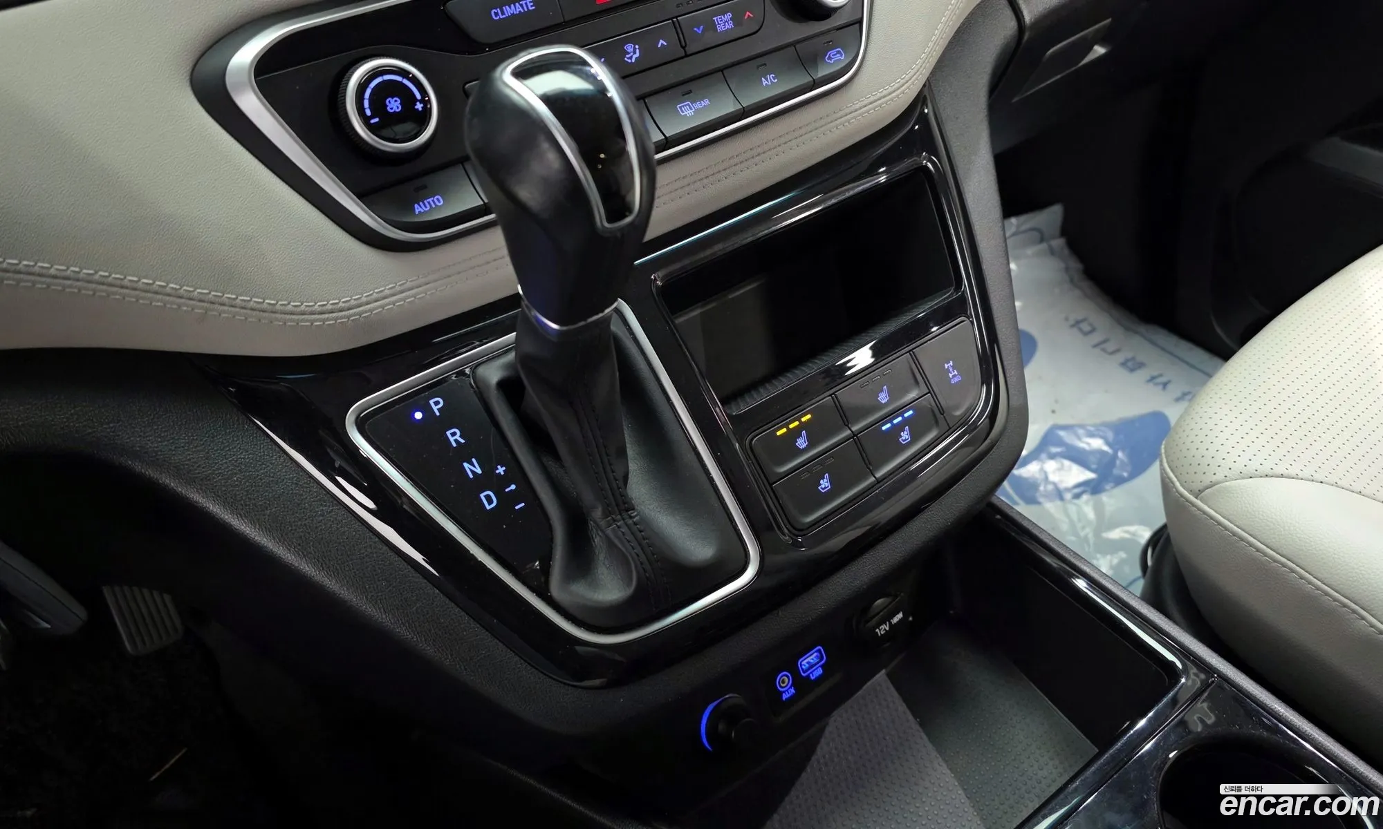 Hyundai Grand Starex 2019 — 2