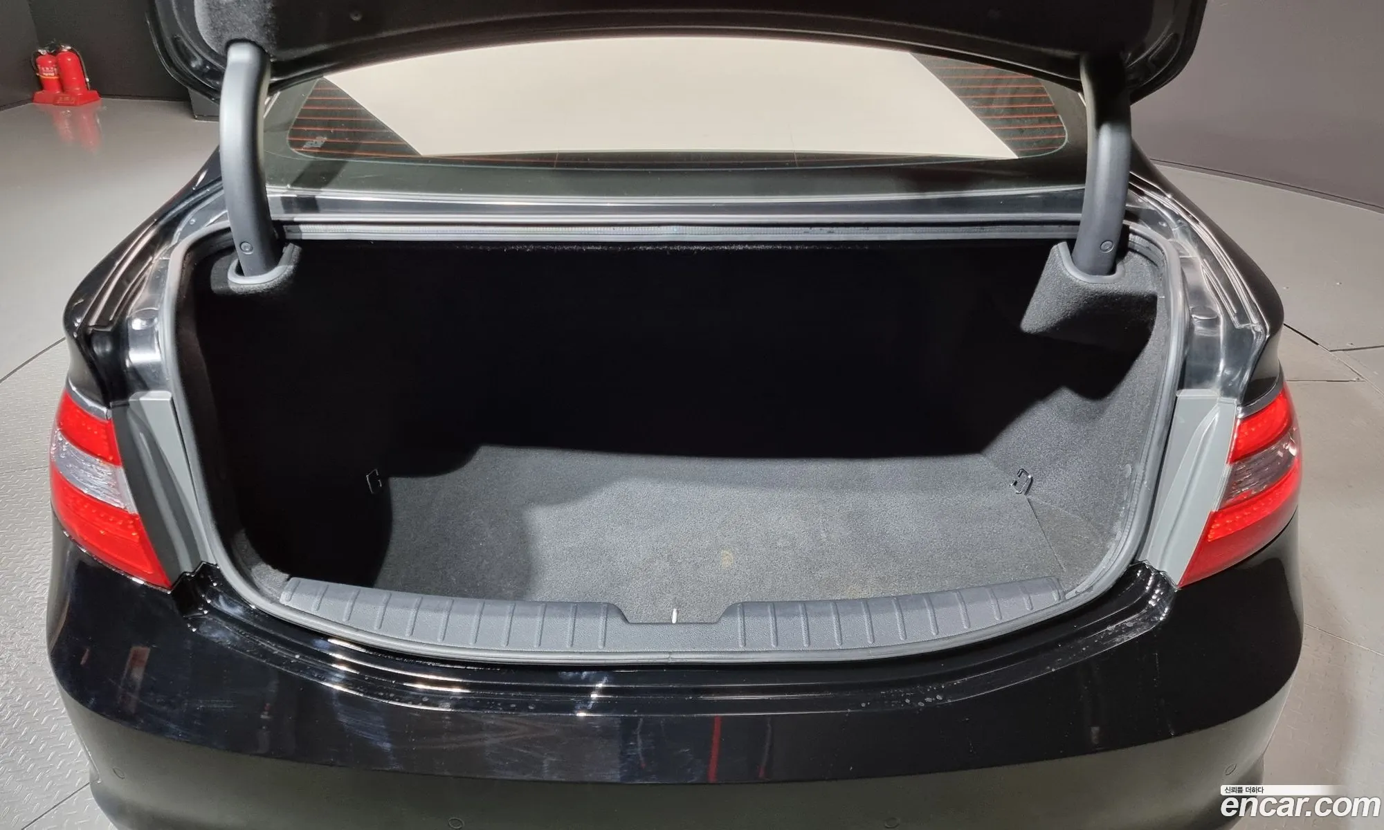 Hyundai Grandeur HG 2016 — 13