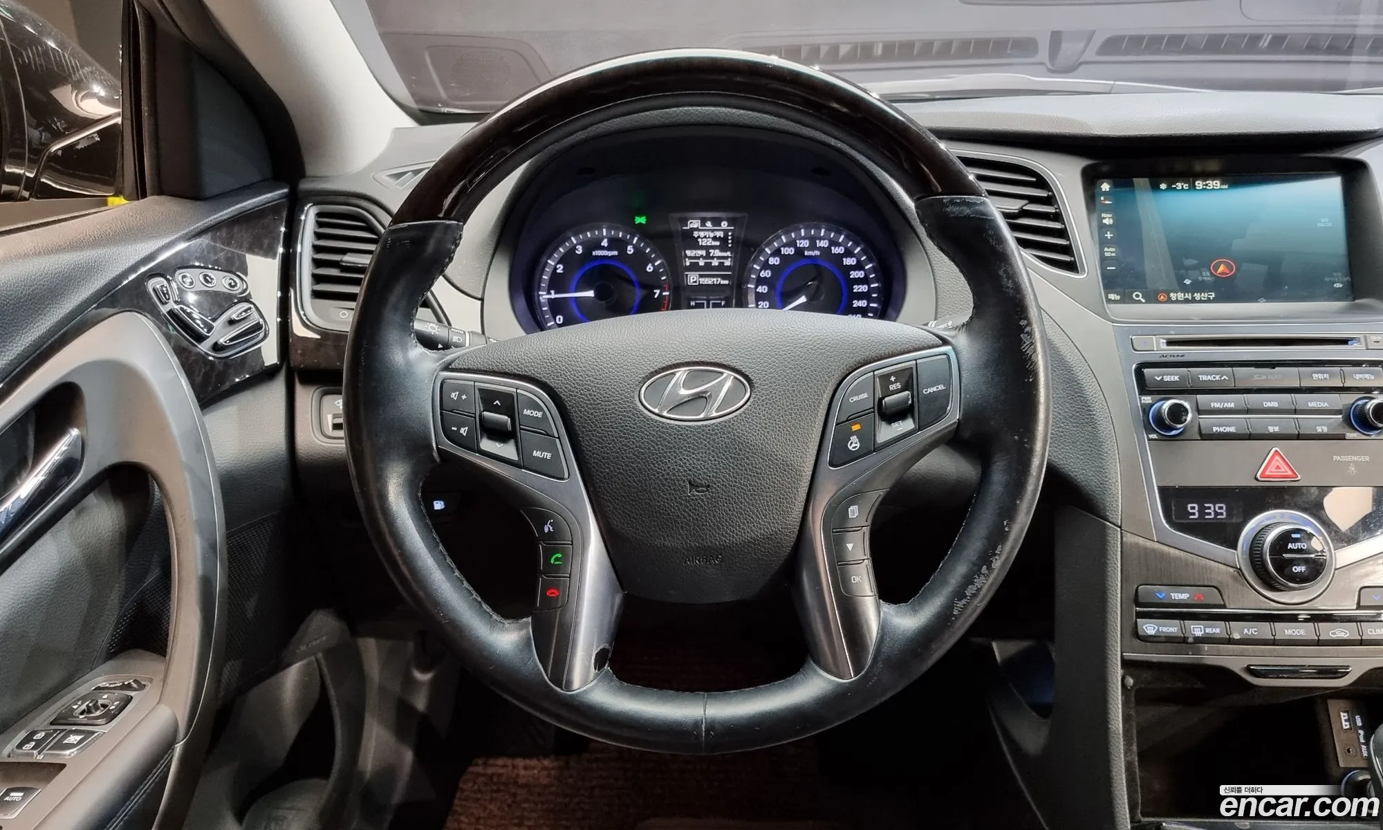 Hyundai Grandeur HG 2016 — 15