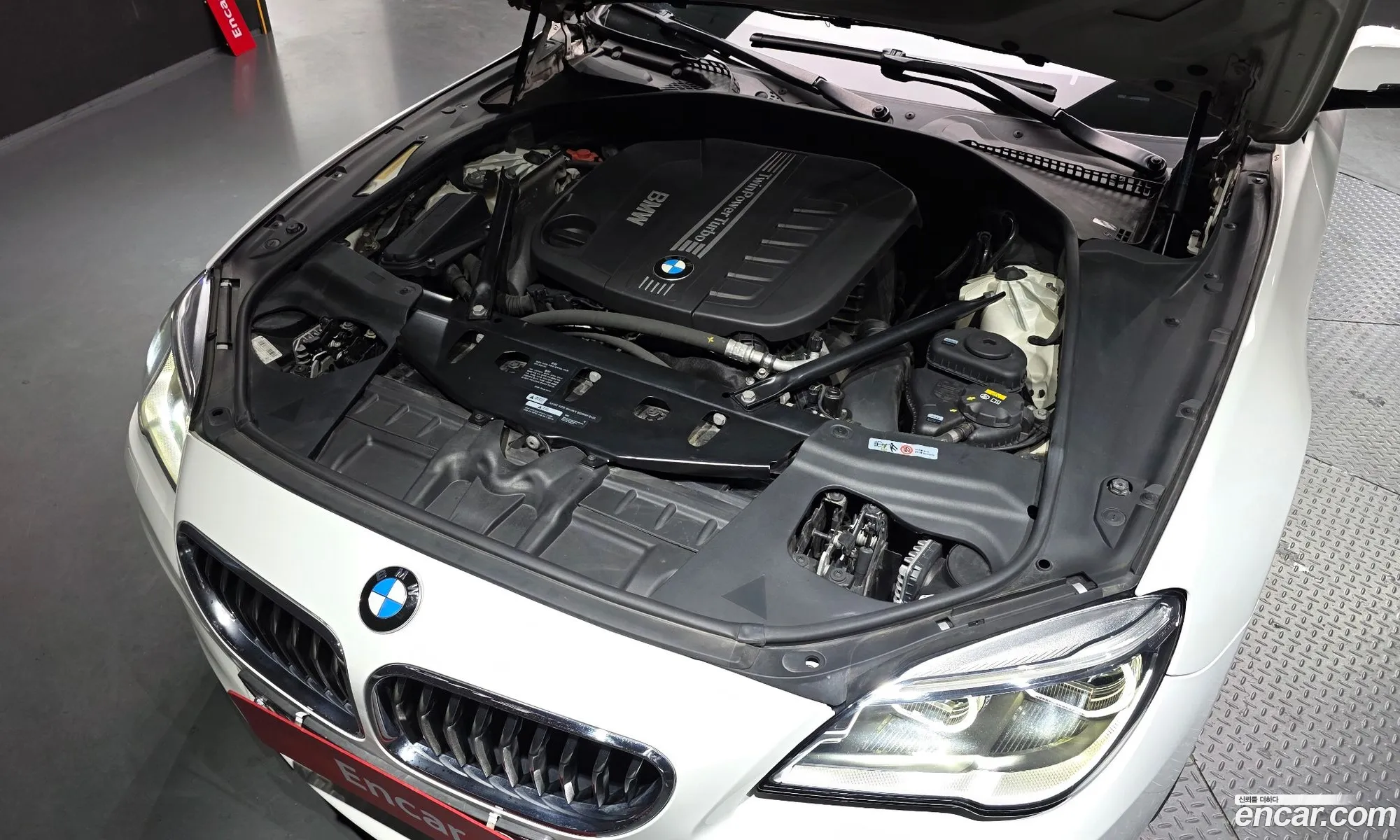 BMW 6 Series 2016 — 17