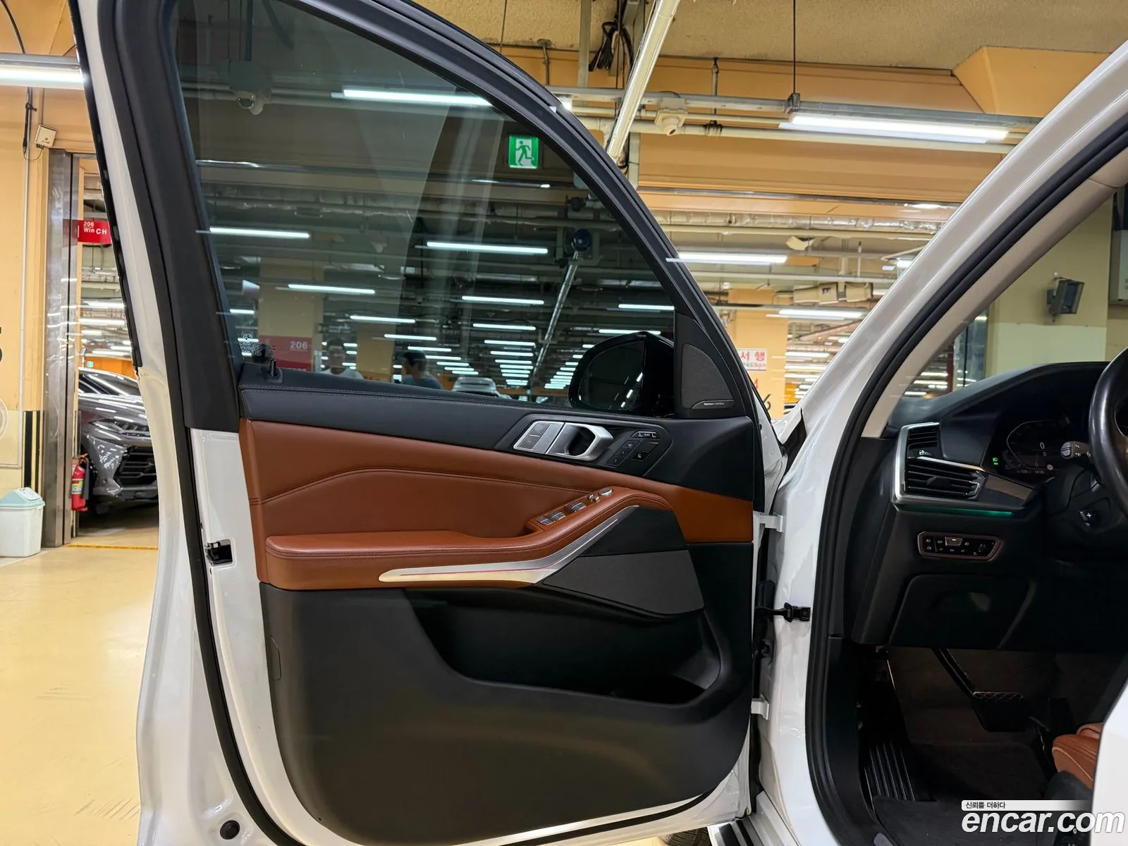 BMW X7 2019 — 17