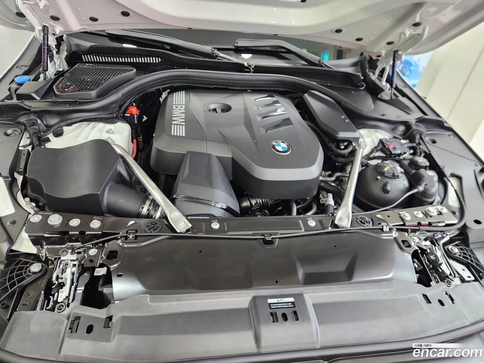 BMW 5 Series 2025 — 5