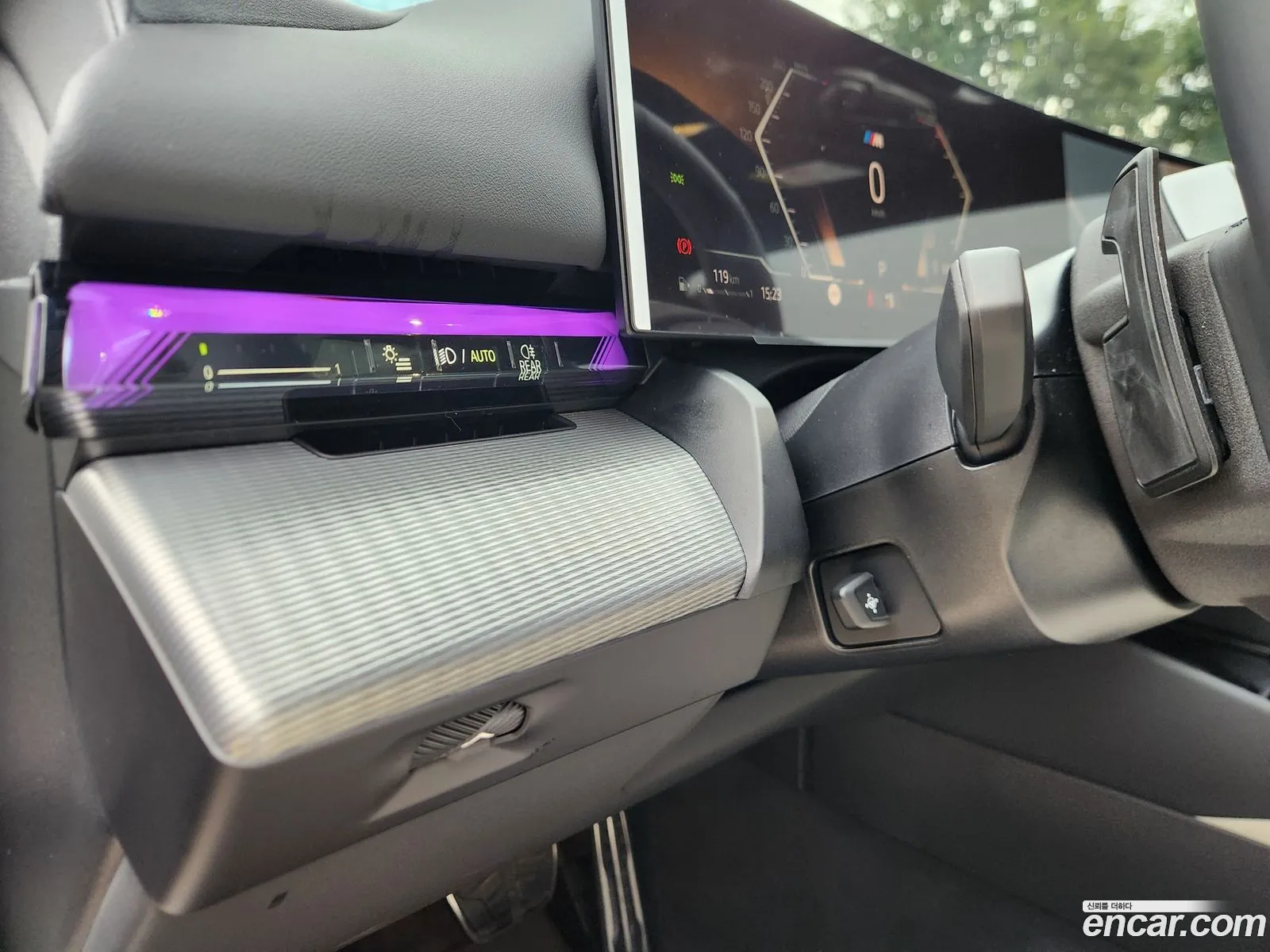 BMW 5 Series 2025 — 19