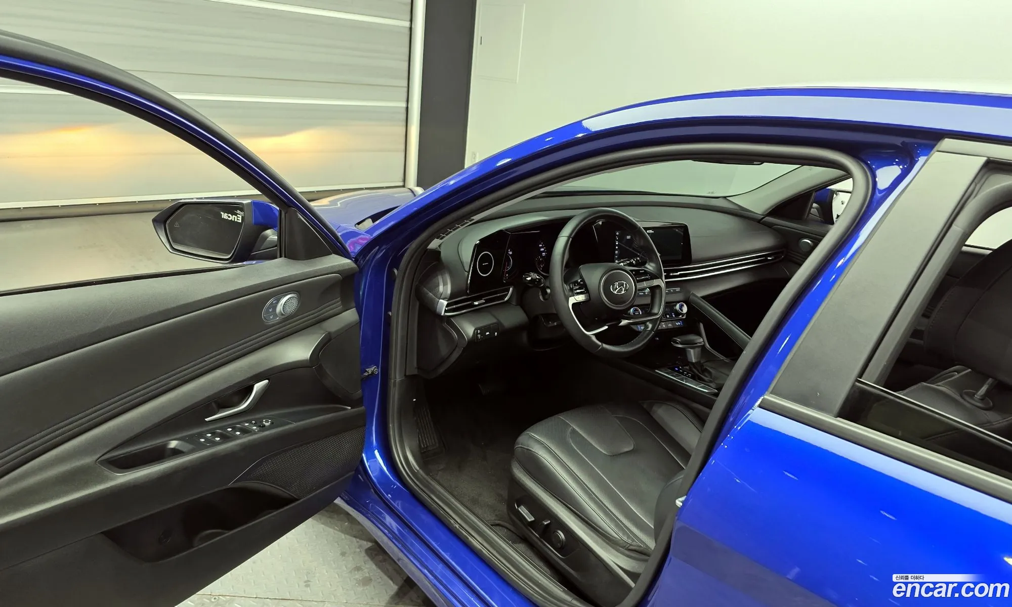 Hyundai Elantra 2020 — 18