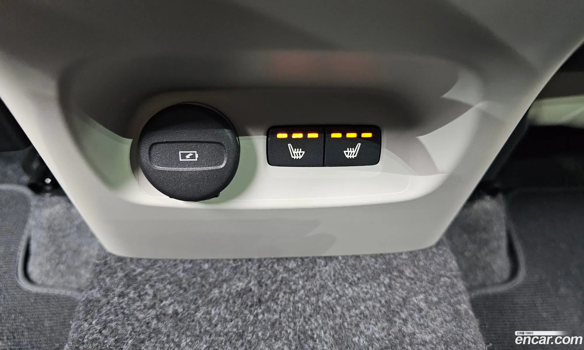 Volvo XC40 2024 — 12