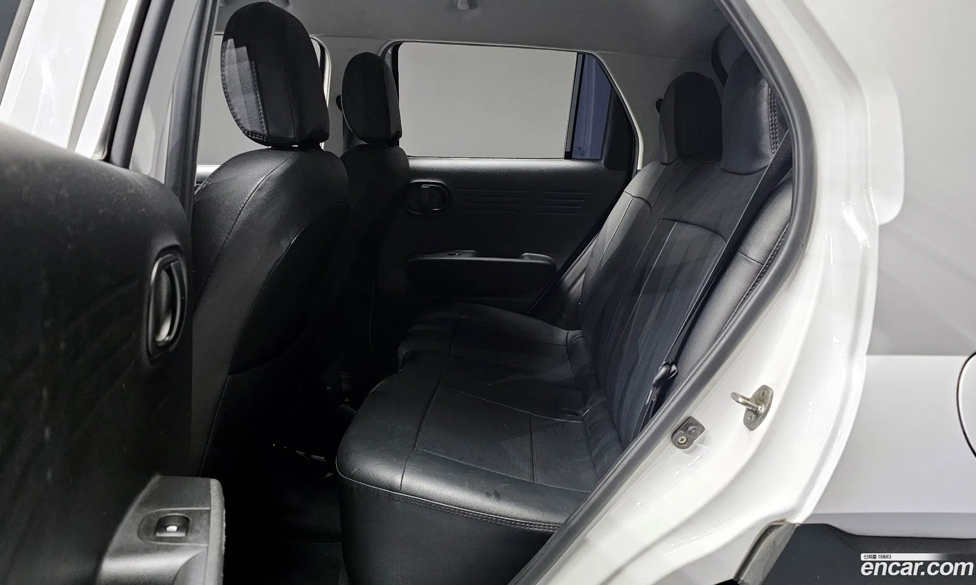 Hyundai Casper 2022 — 13