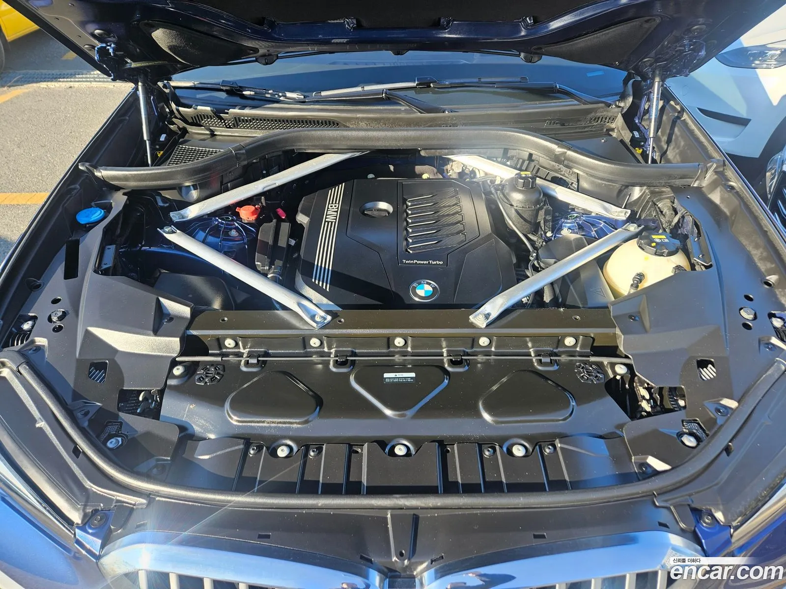 BMW X5 2021 — 12