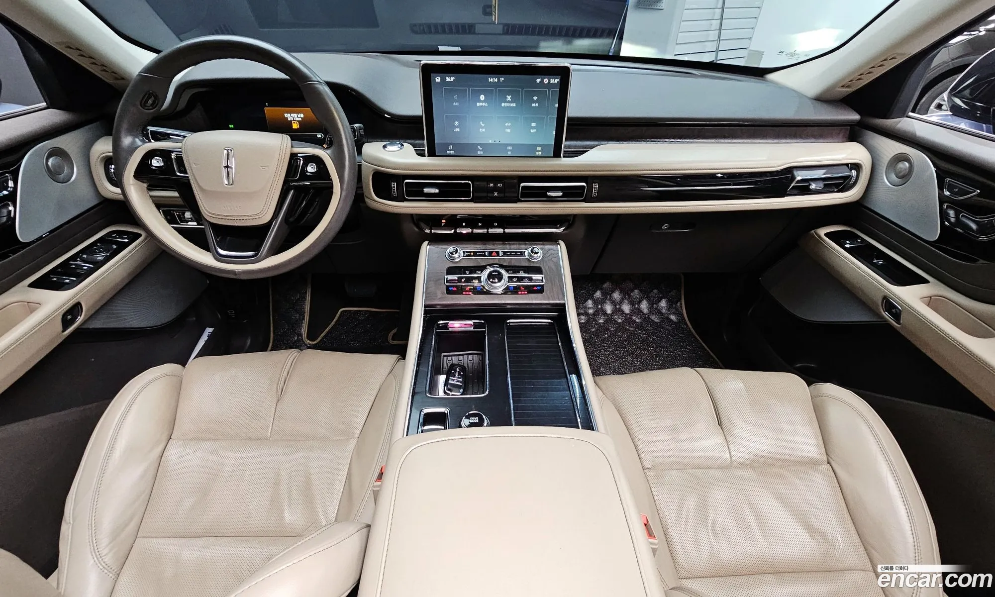 Lincoln Aviator 2021 — 12