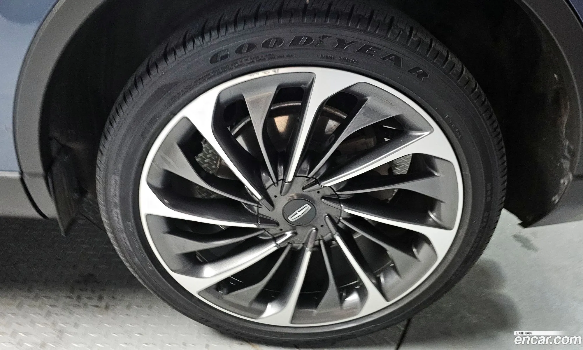 Lincoln Aviator 2021 — 20
