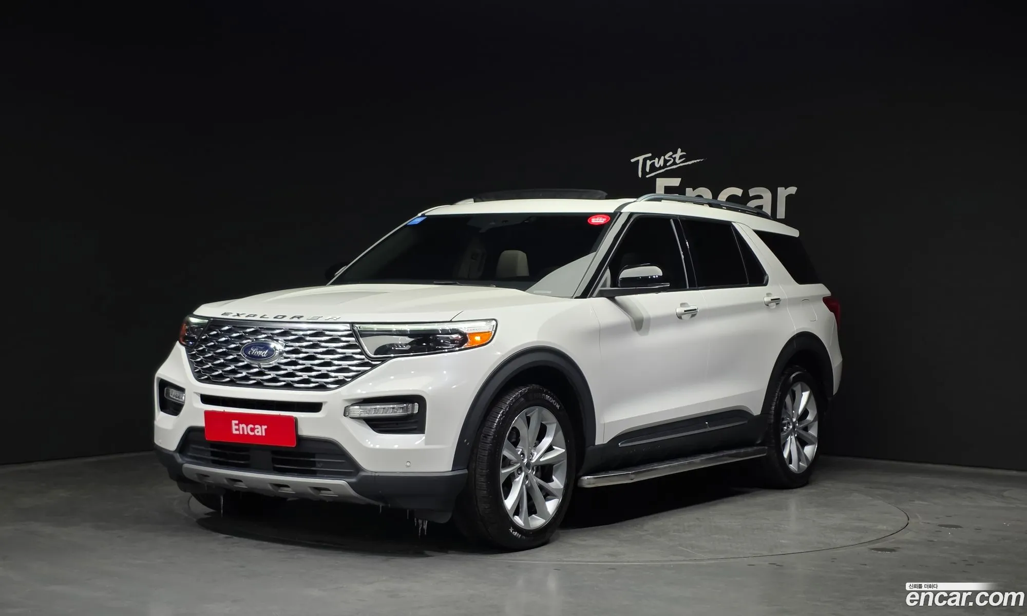 Ford Explorer 6th Gen 2021 1FM5K8HC0MGA98419 — 17
