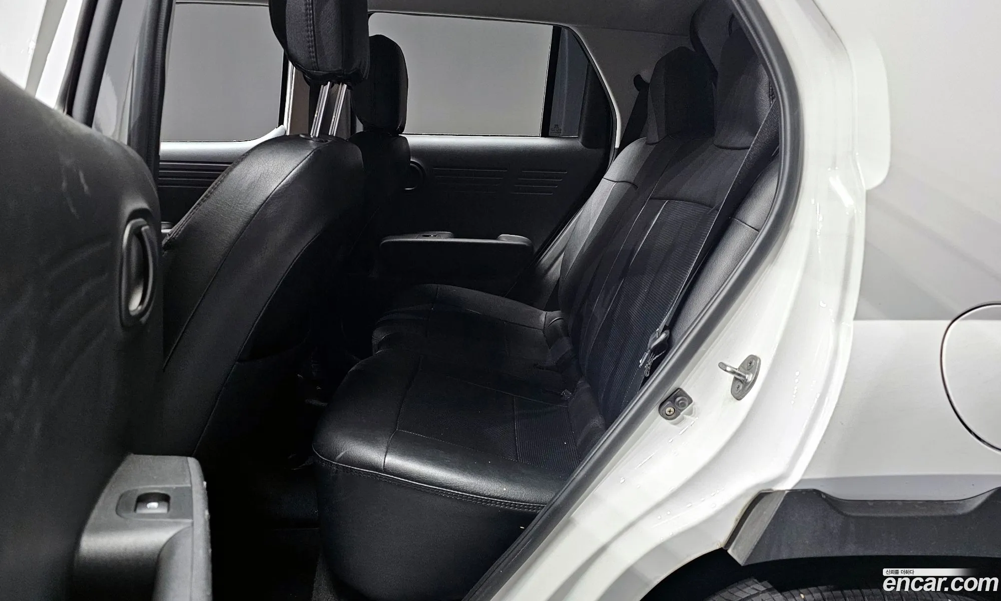 Hyundai Casper 2022 — 17