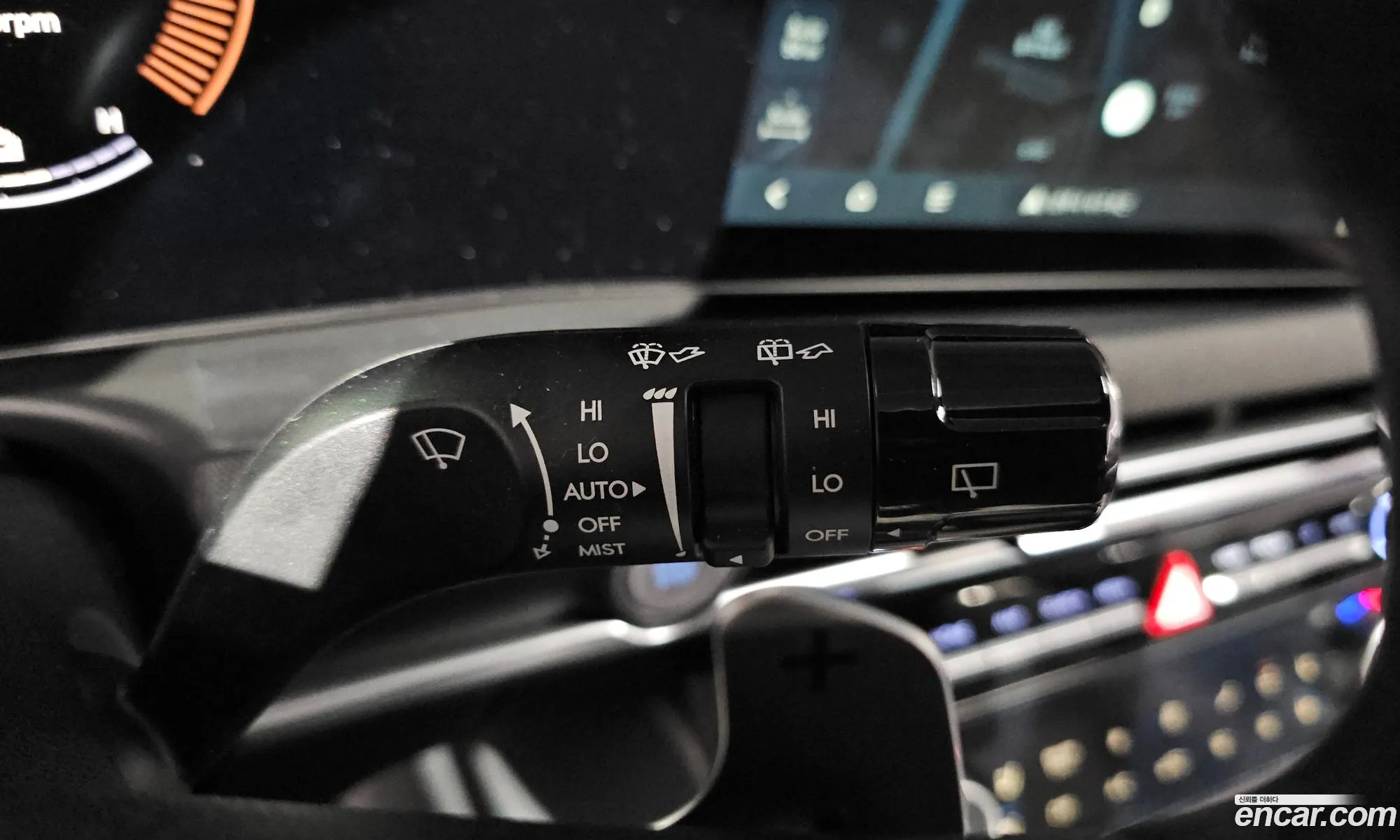 Hyundai Tucson Hybrid 2025 — 12