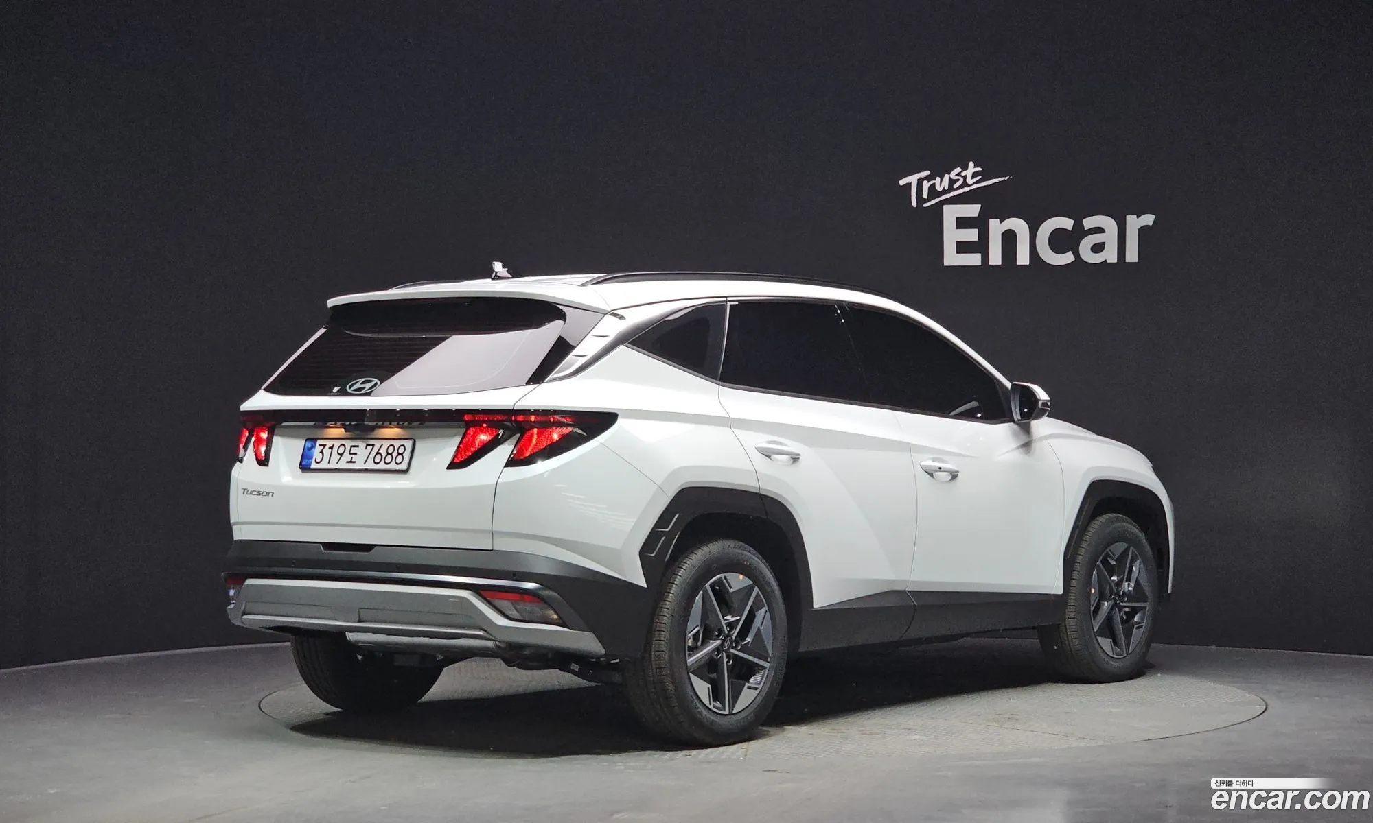 Hyundai Tucson Hybrid 2025 — 13