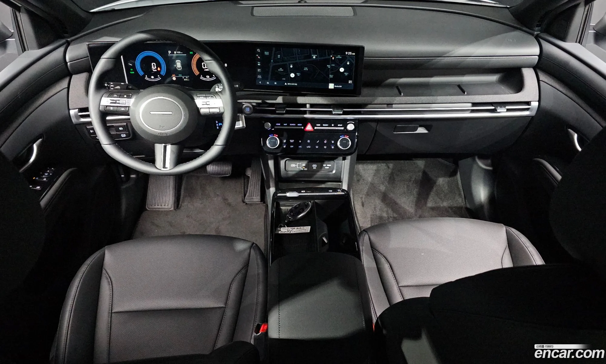 Hyundai Tucson Hybrid 2025 — 9