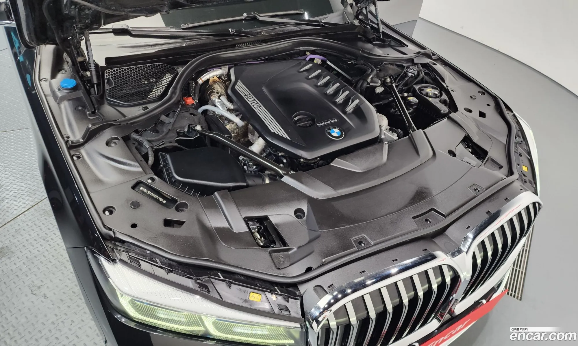 BMW 7 Series 2020 WBA7B8108MCF67504 — 20