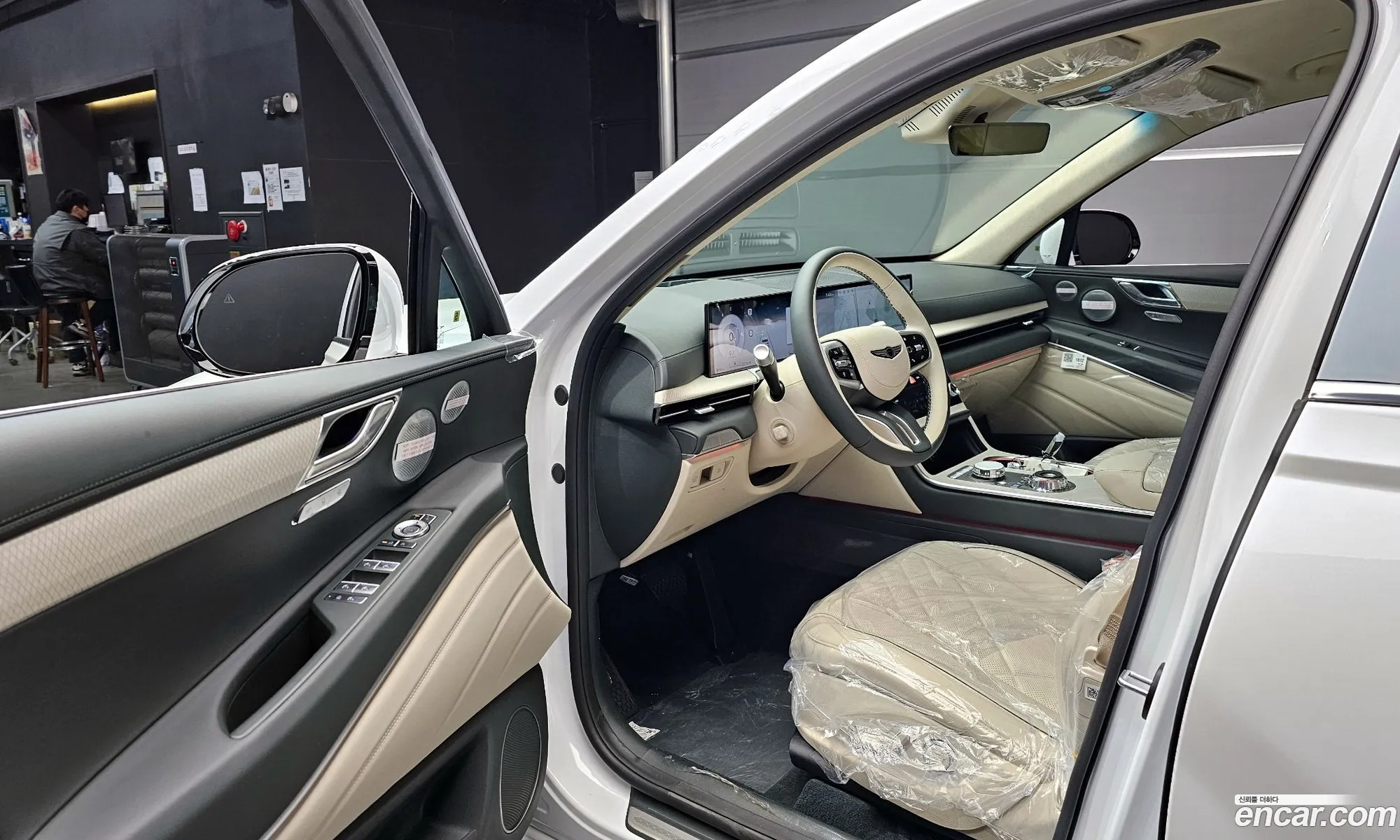 Genesis GV80 2025 — 9