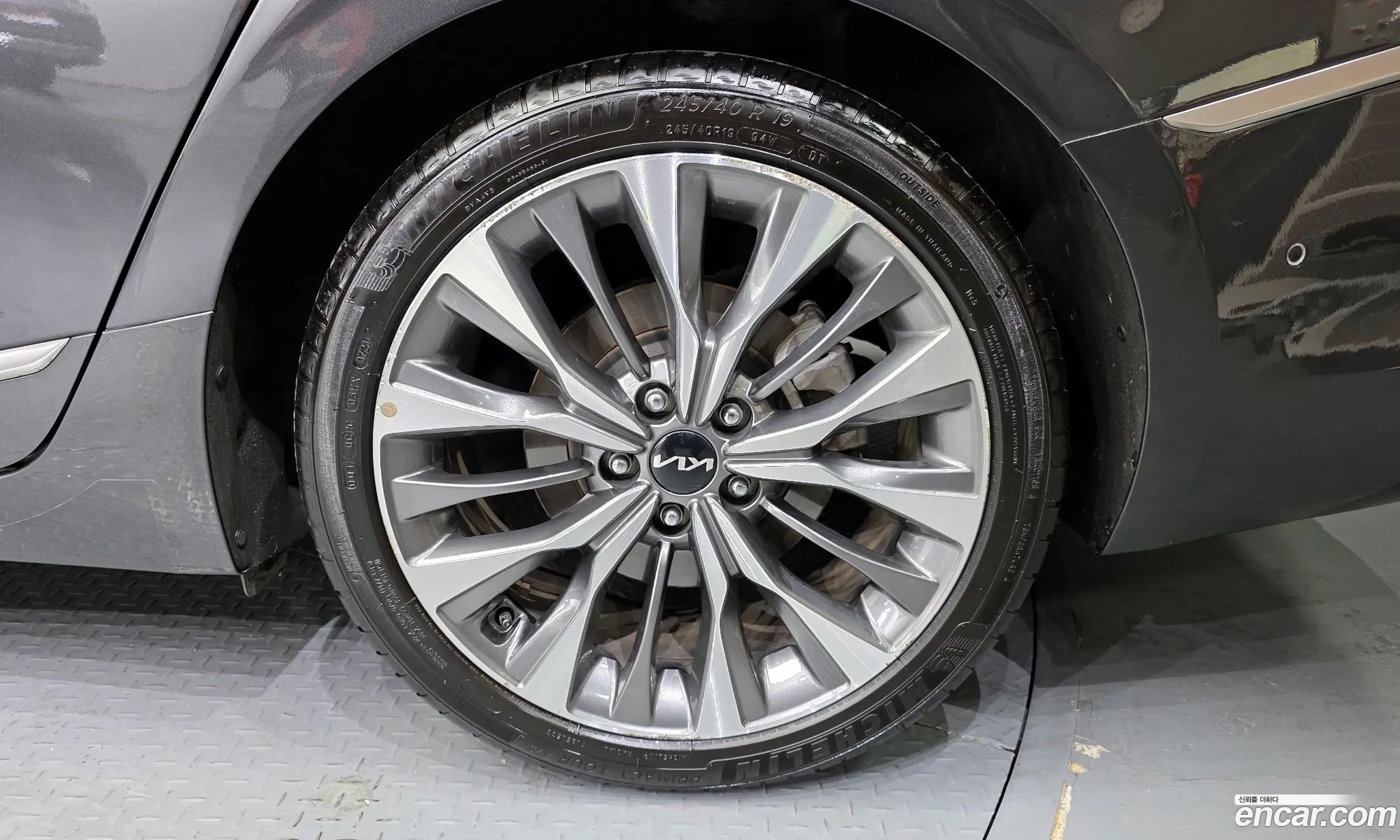 Kia K8 2021 — 11
