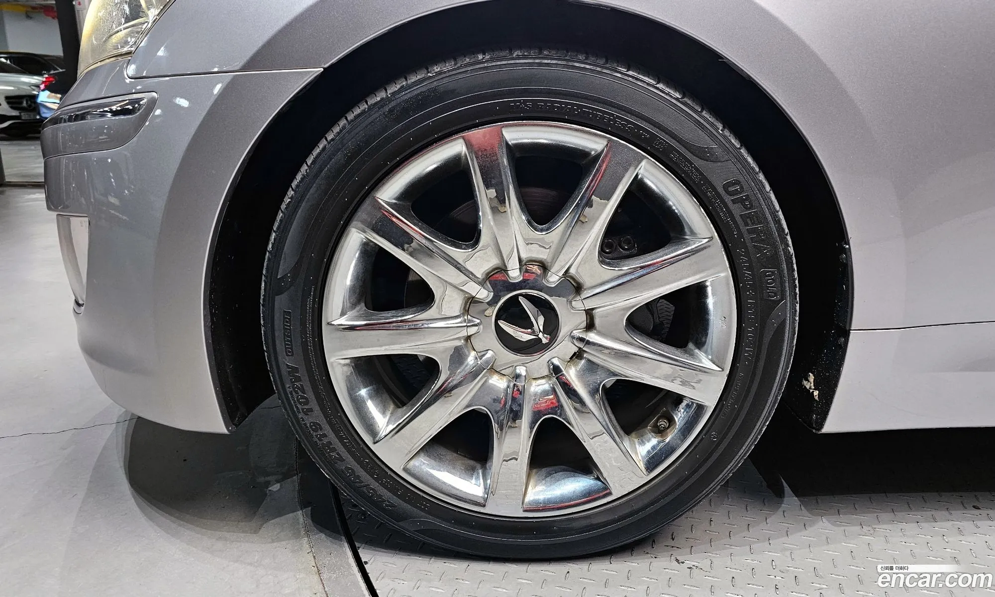 Hyundai Equus 2009 — 5