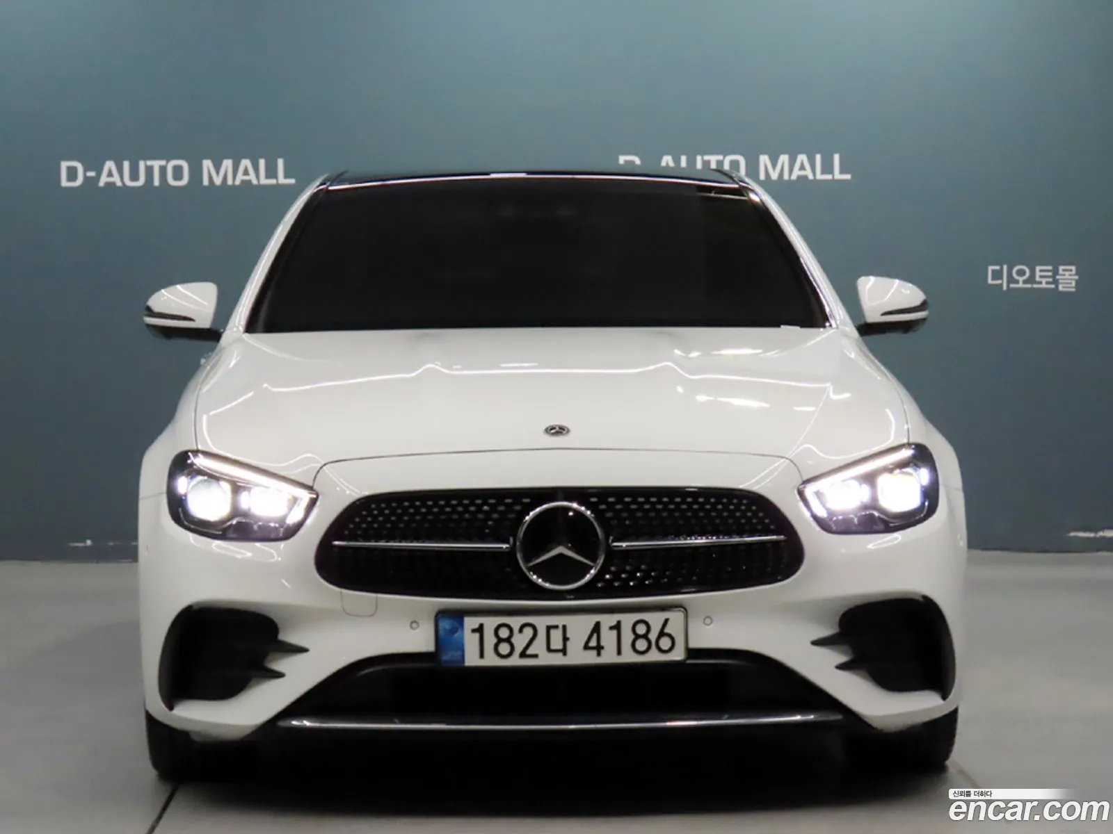 Mercedes-Benz E-Class W213 2022 — 10