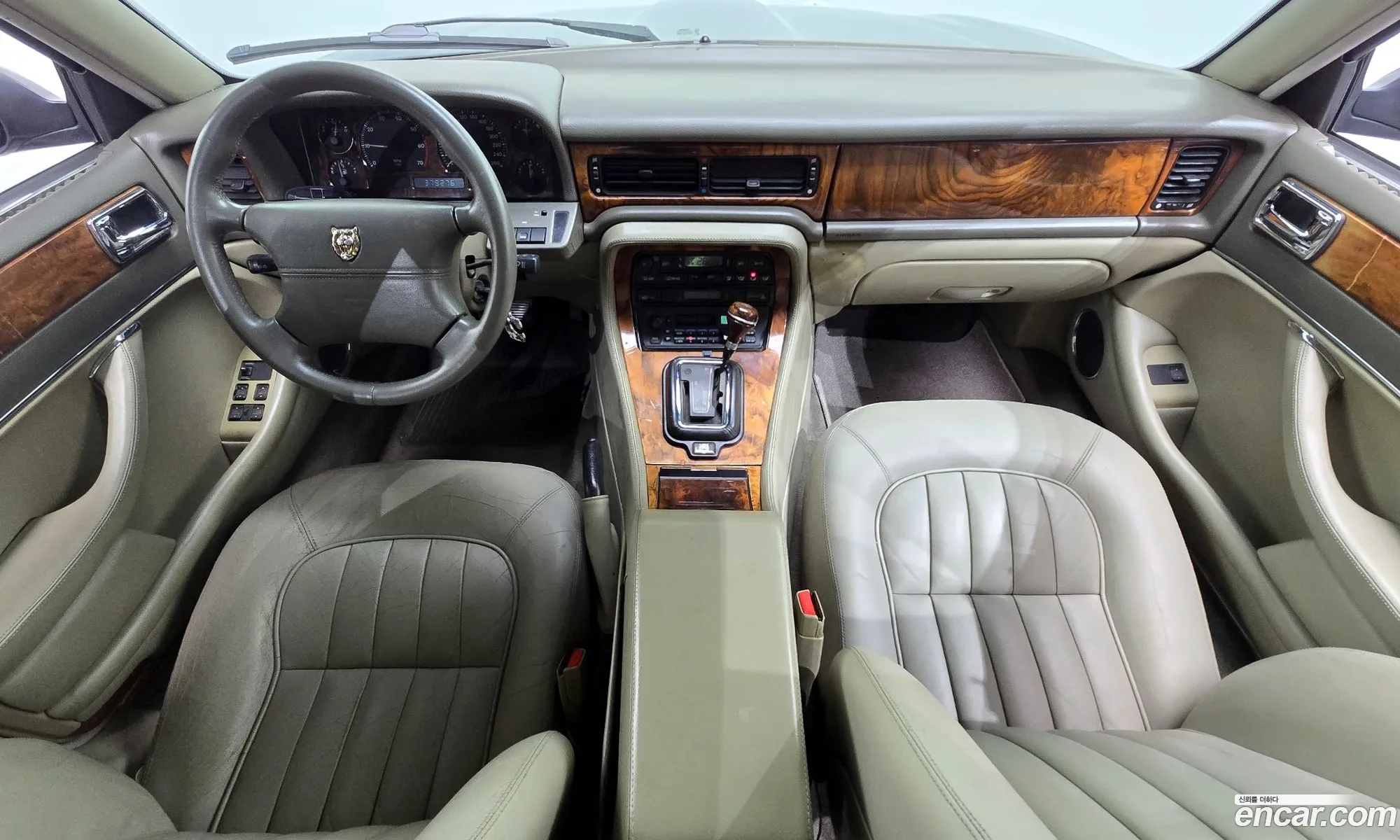 Jaguar XJ6 1996 SAJJFALG4TJ768226 — 14