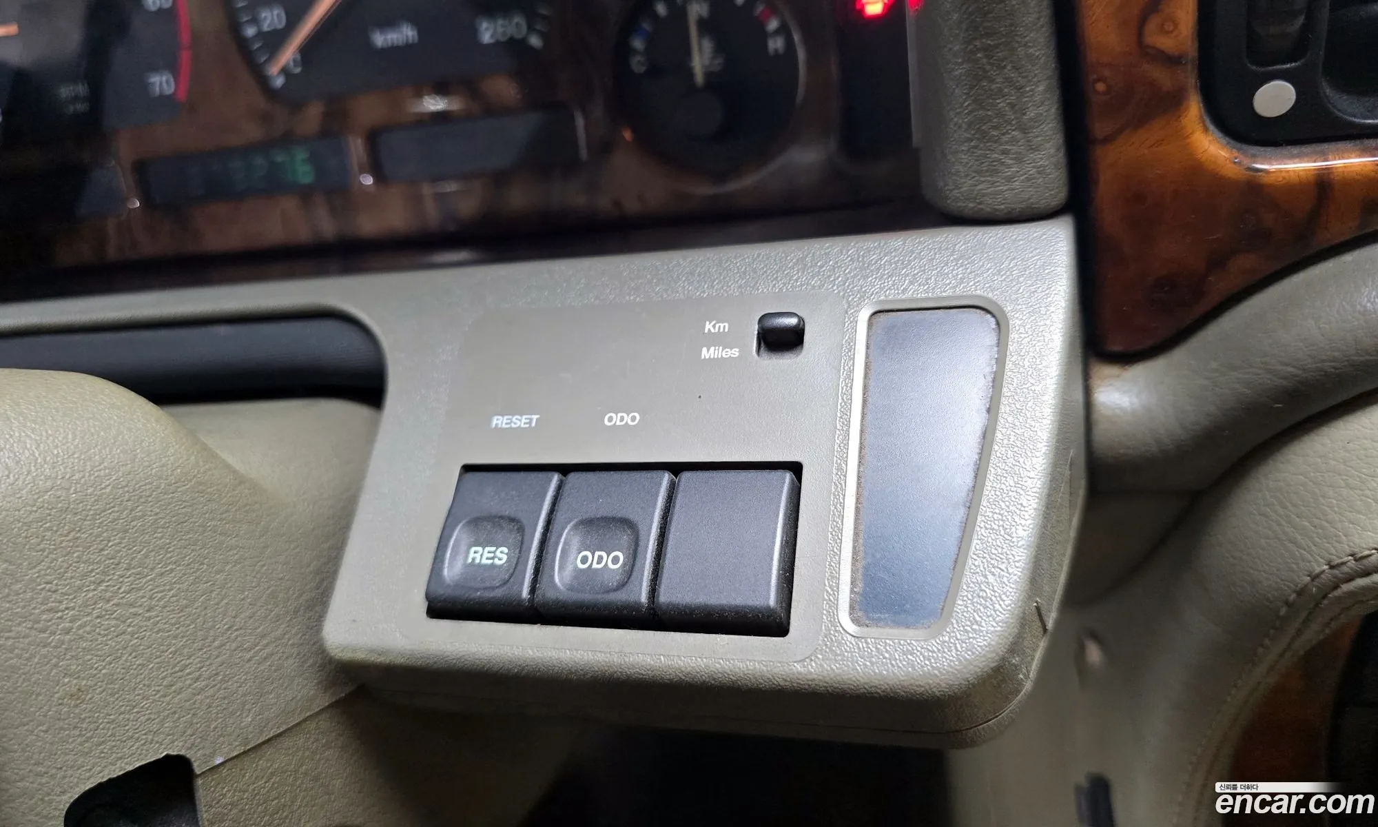 Jaguar XJ6 1996 SAJJFALG4TJ768226 — 6