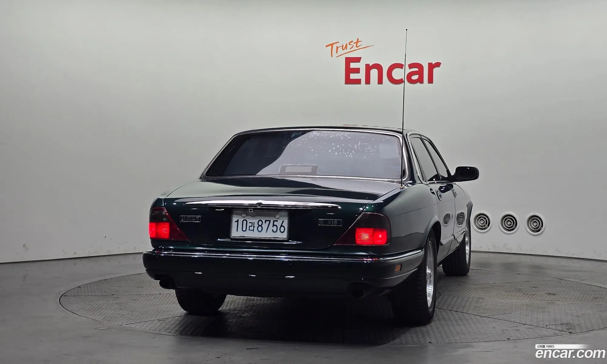 Jaguar XJ6 1996 SAJJFALG4TJ768226 — 17