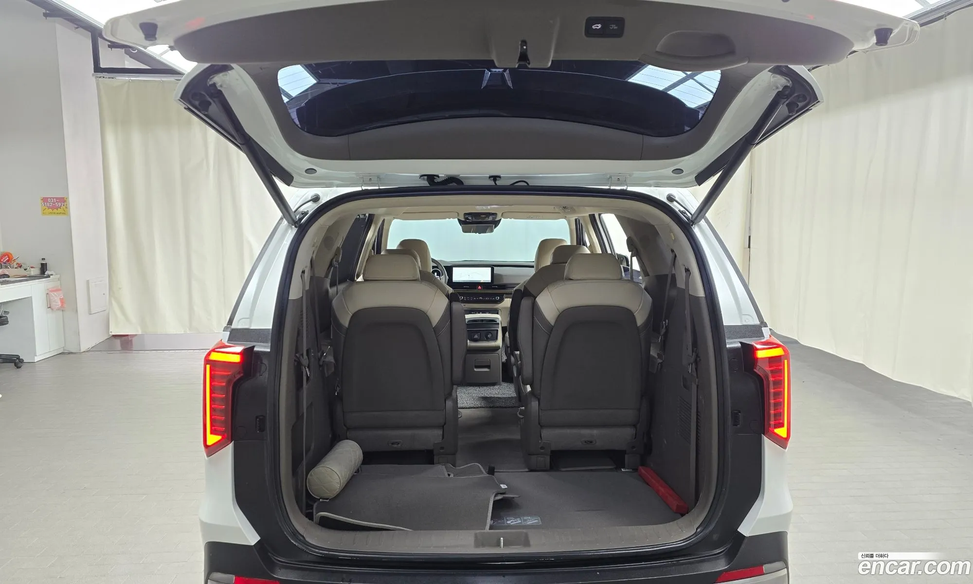 Kia Carnival 2023 — 15