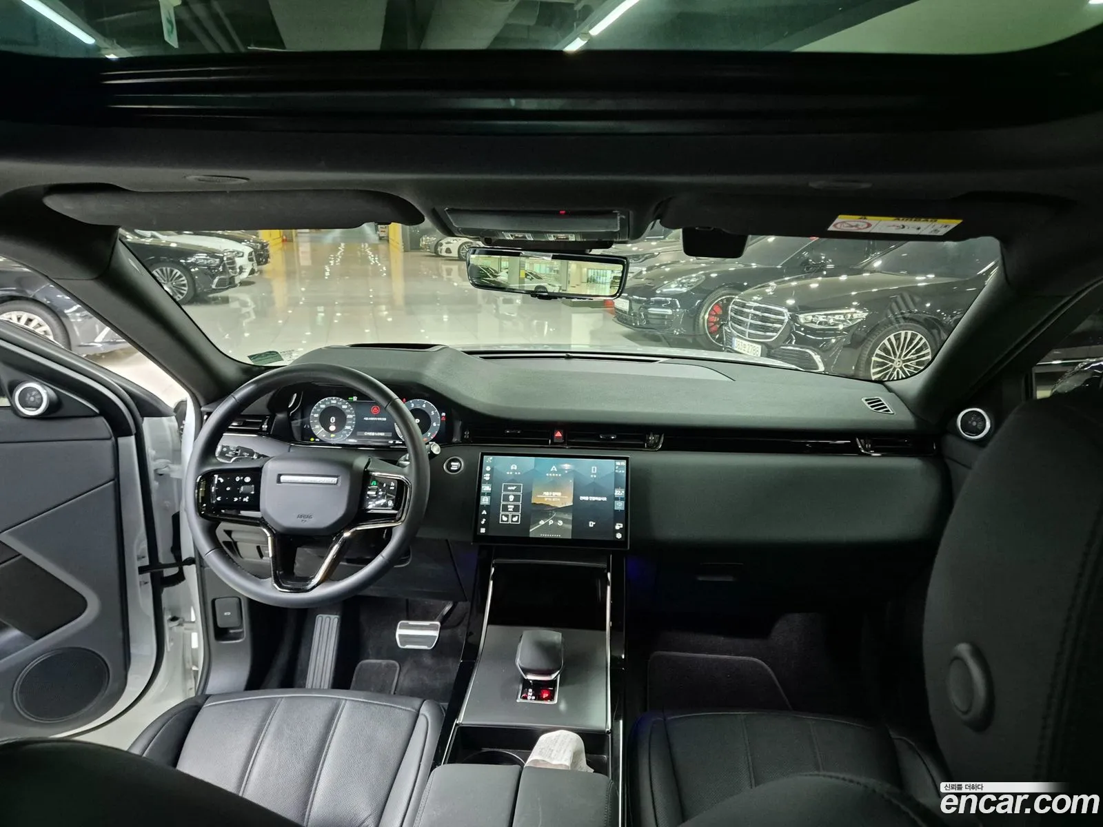 Land Rover Range Rover Evoque 2025 — 20