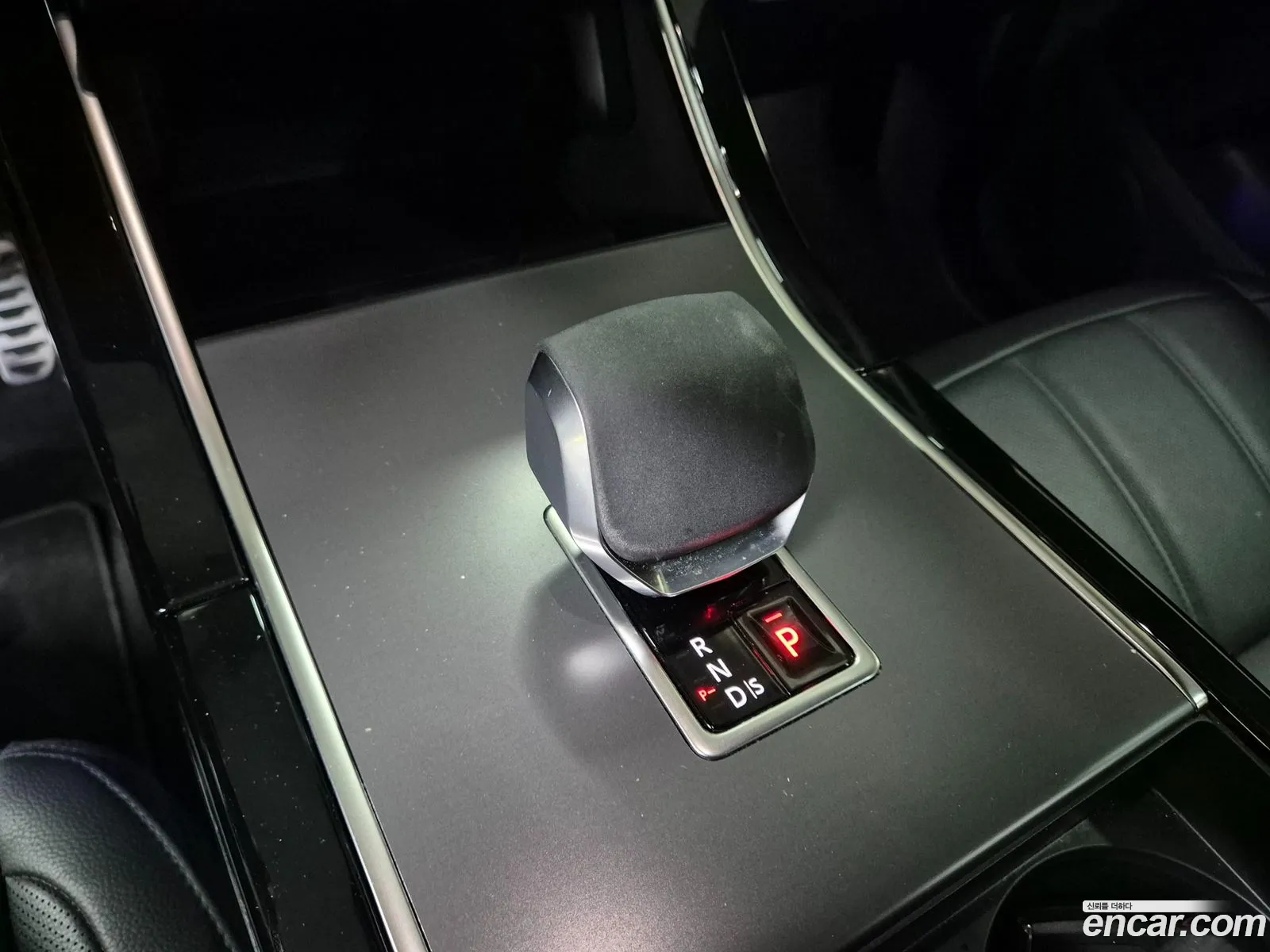 Land Rover Range Rover Evoque 2025 — 8