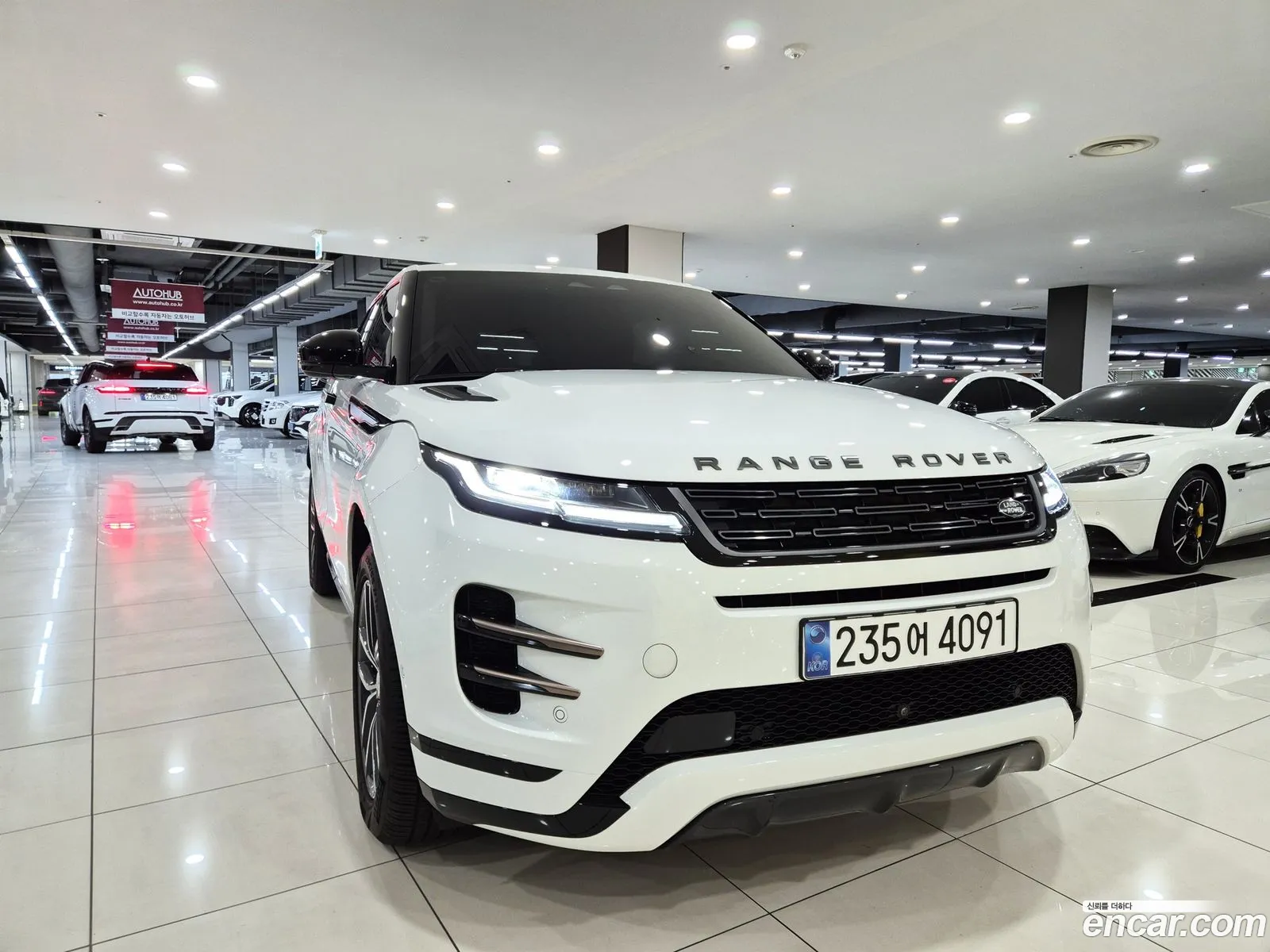 Land Rover Range Rover Evoque 2025 — 16