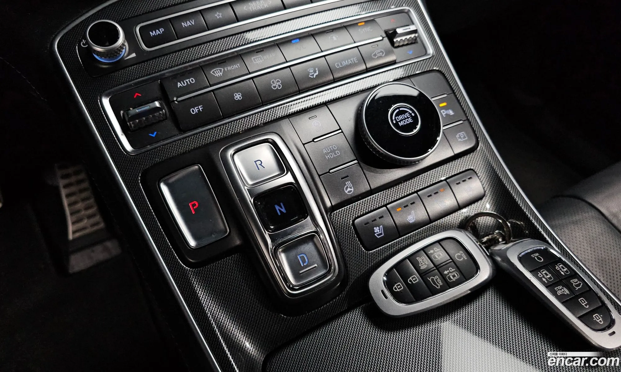 Hyundai Santa Fe 2021 — 16