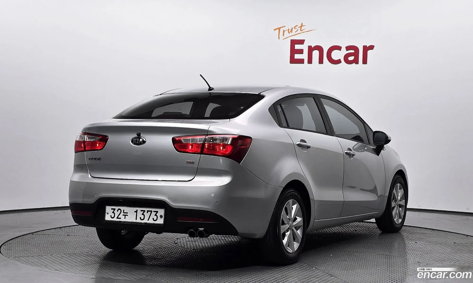 Kia Pride 2013 — 16