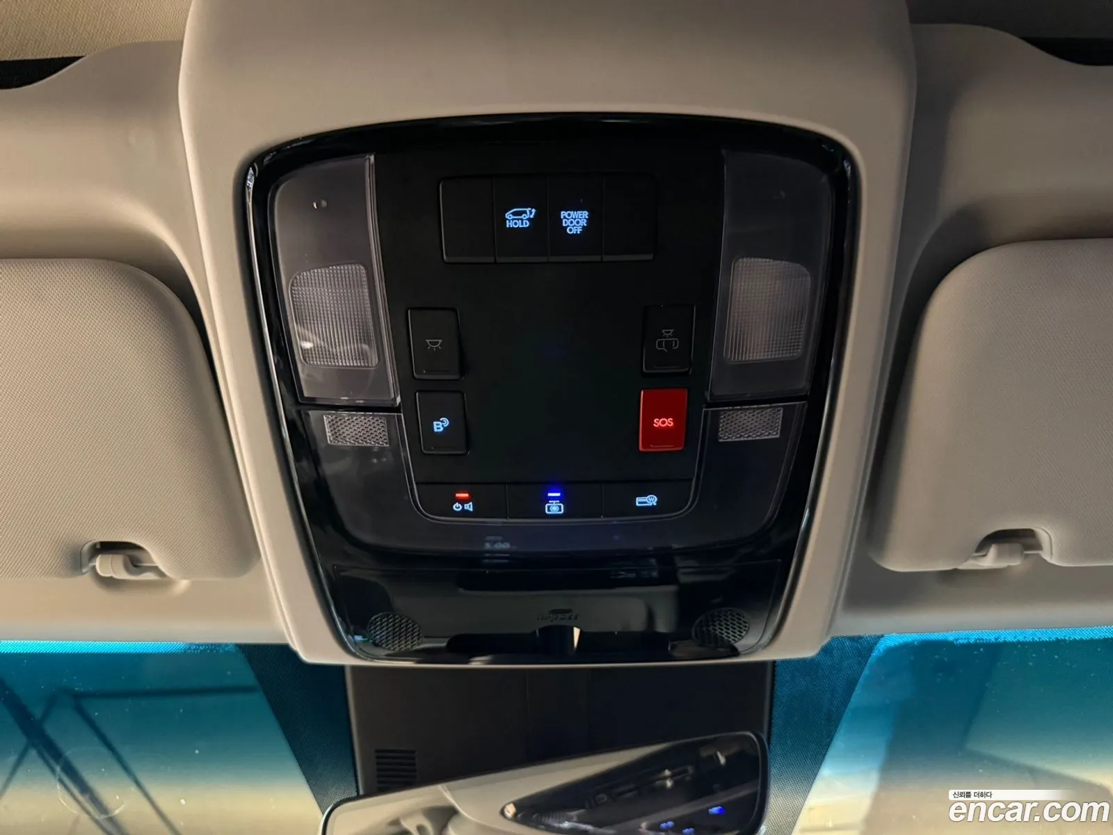 Hyundai Staria 2024 — 12