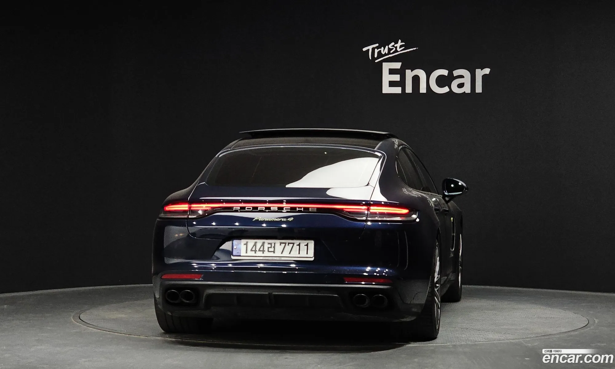 Porsche Panamera 2023 — 16