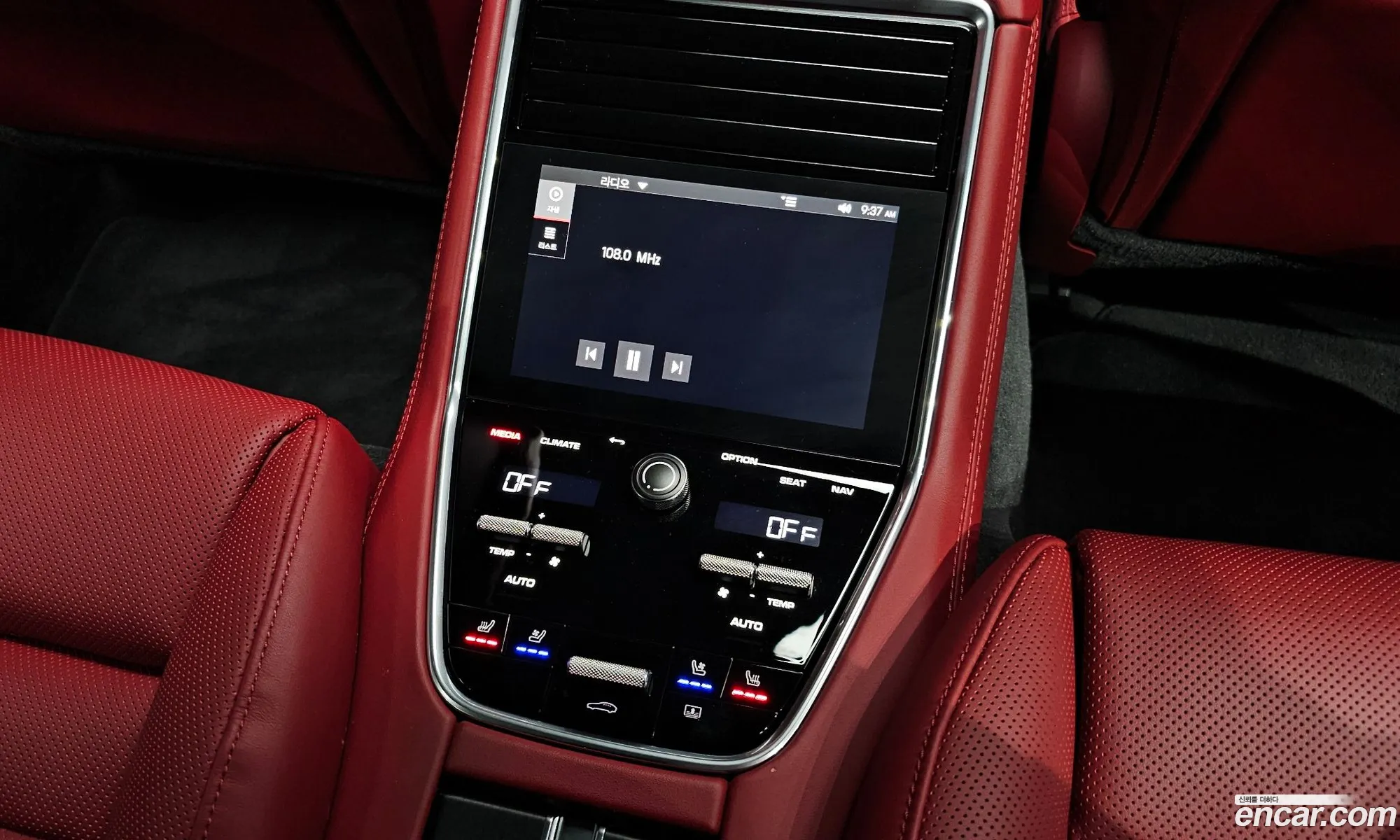 Porsche Panamera 2023 — 17