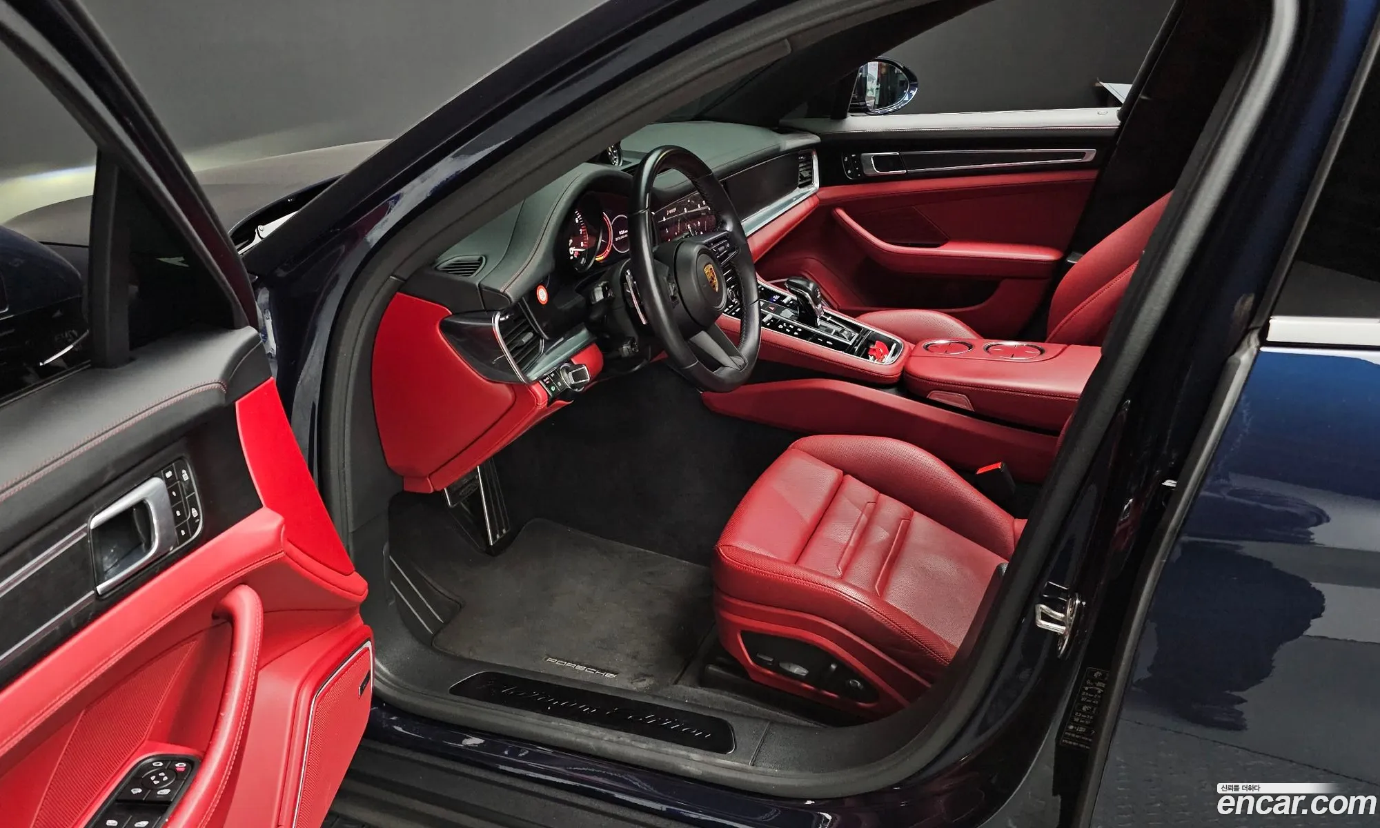 Porsche Panamera 2023 — 20