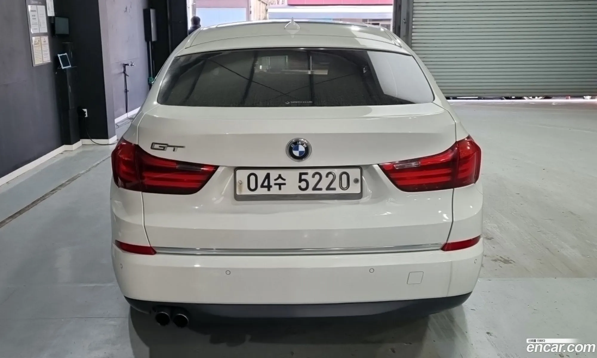 BMW 5 Series GT 2017 — 3