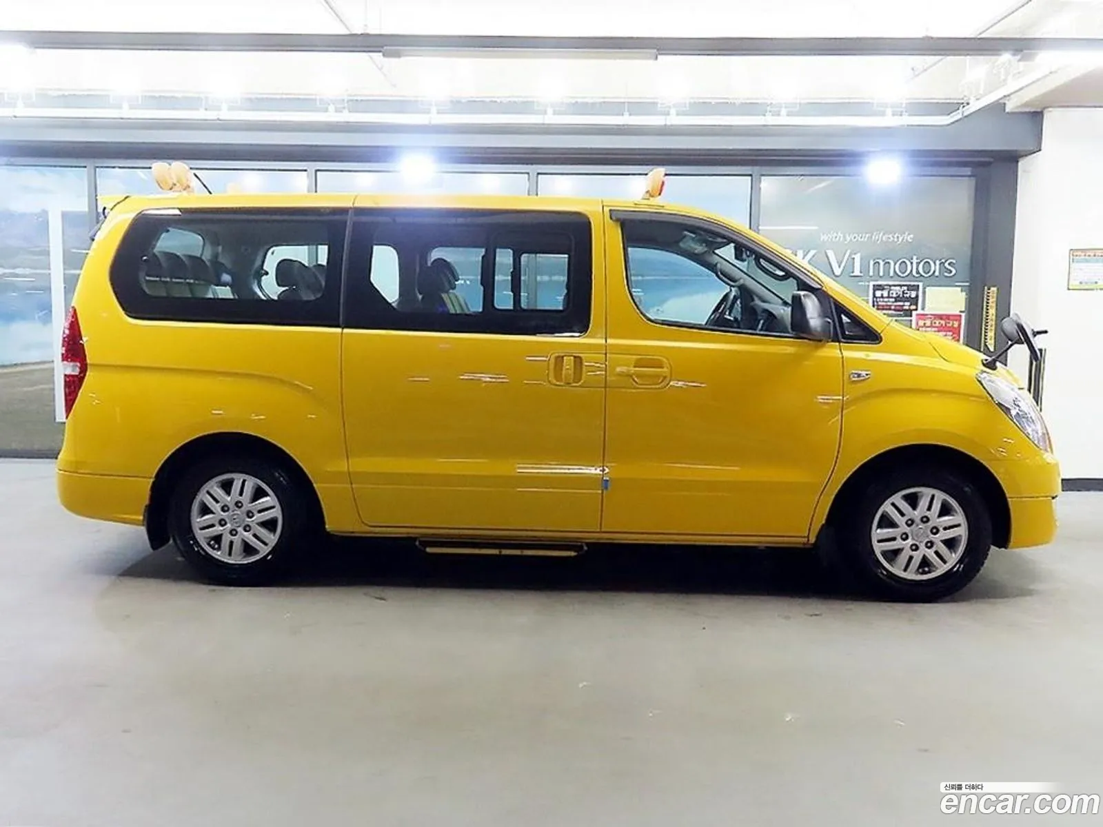 Hyundai Grand Starex 2017 — 3