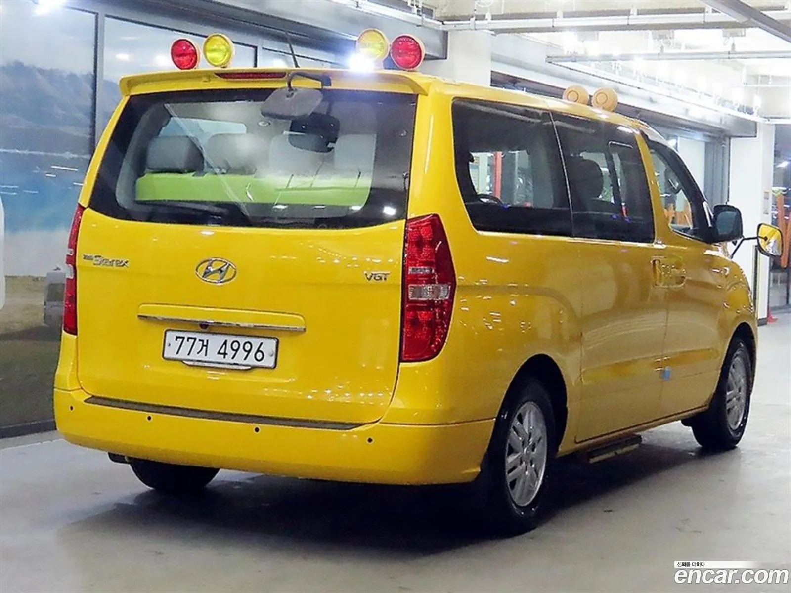 Hyundai Grand Starex 2017 — 15