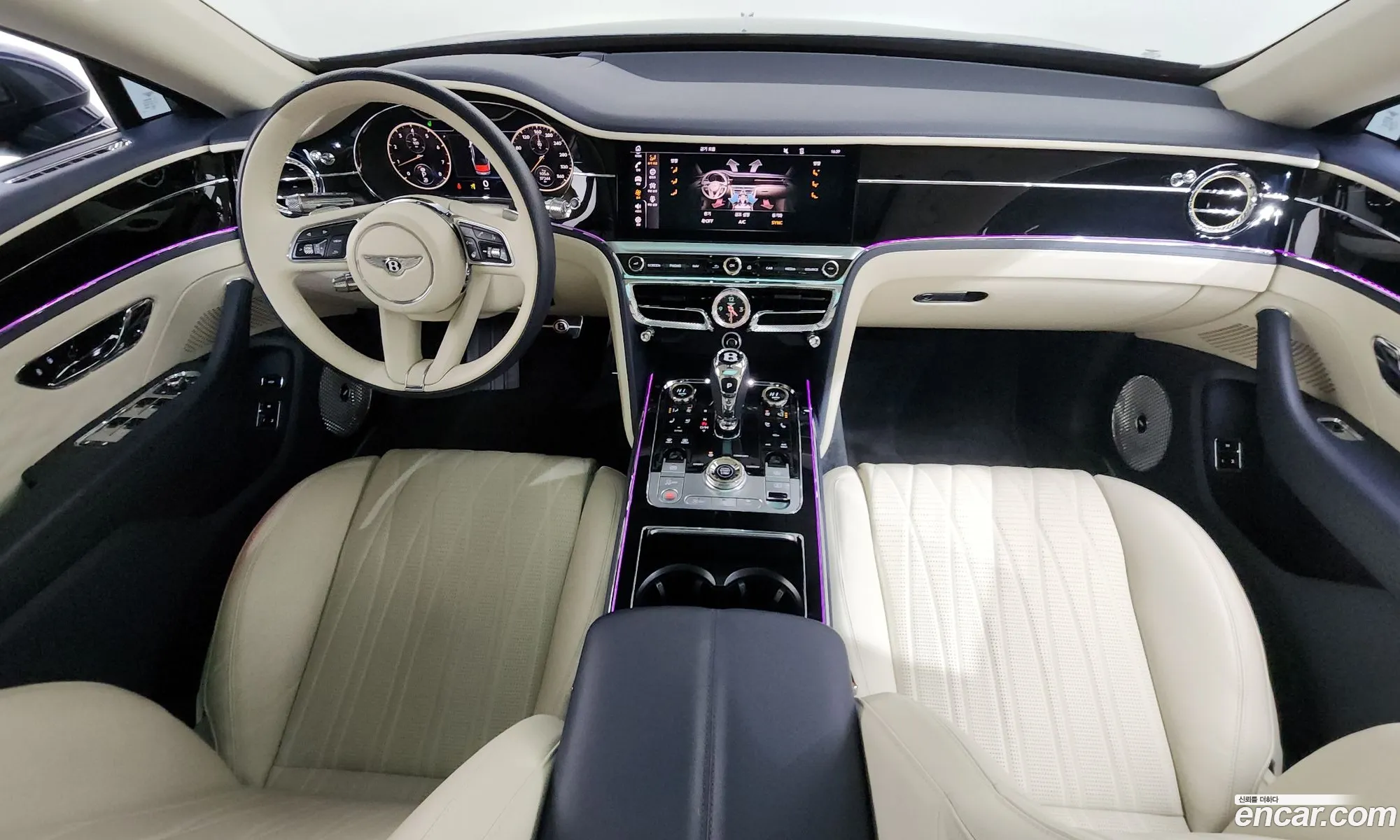 Bentley Flying Spur 2022 SCBBG53S4NC091300 — 13