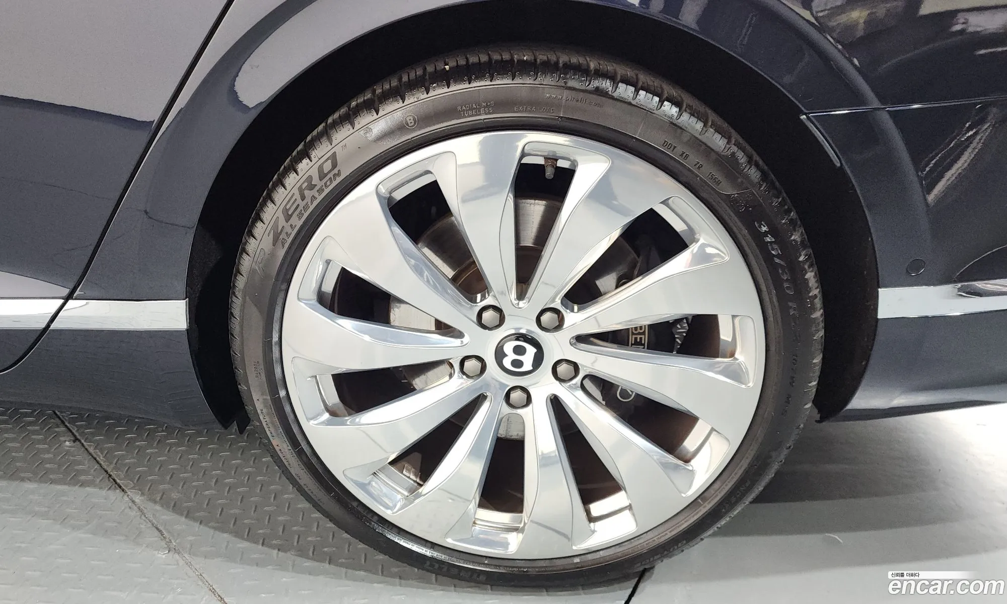 Bentley Flying Spur 2022 SCBBG53S4NC091300 — 8