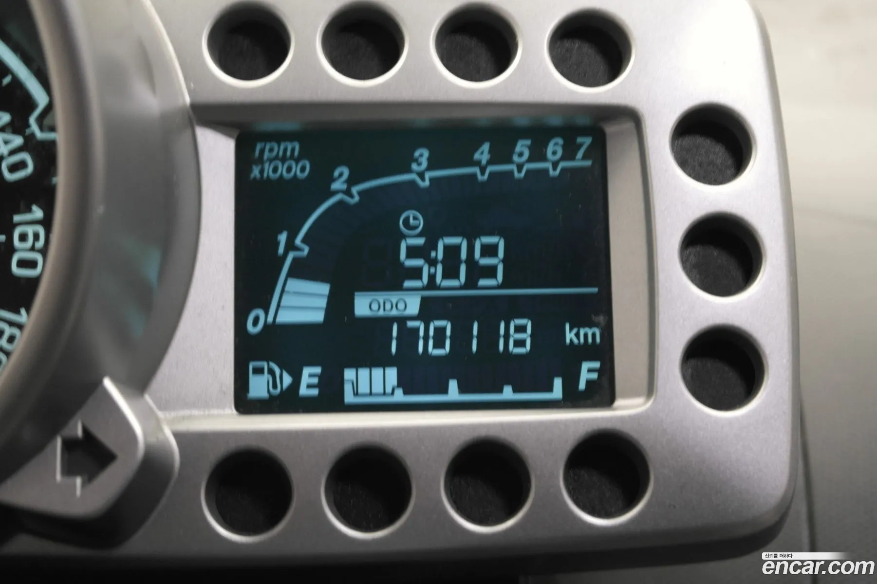 Chevrolet (GM Daewoo) Spark 2012 — 18