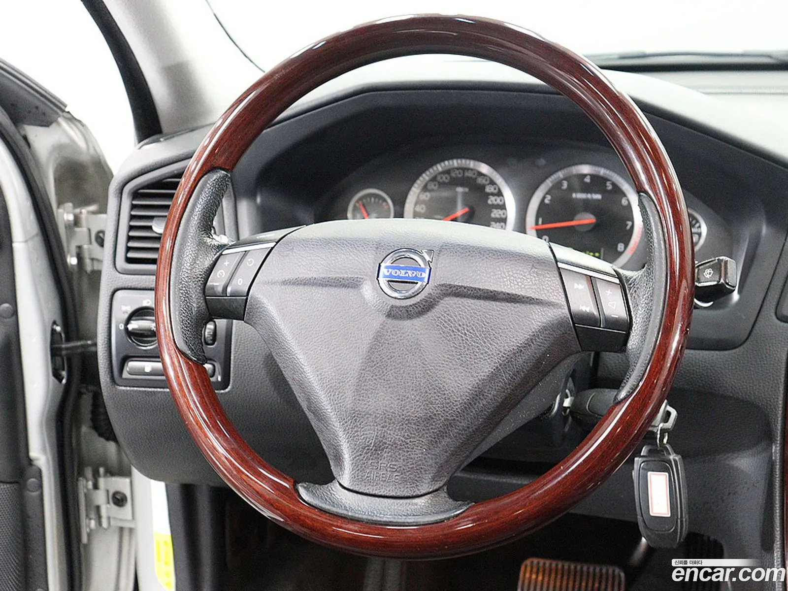 Volvo S60 2008 — 12