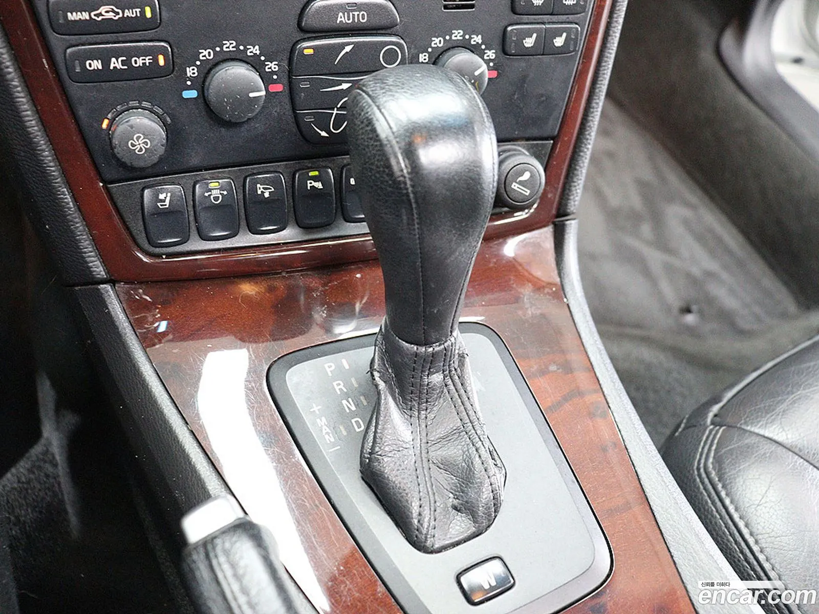 Volvo S60 2008 — 2
