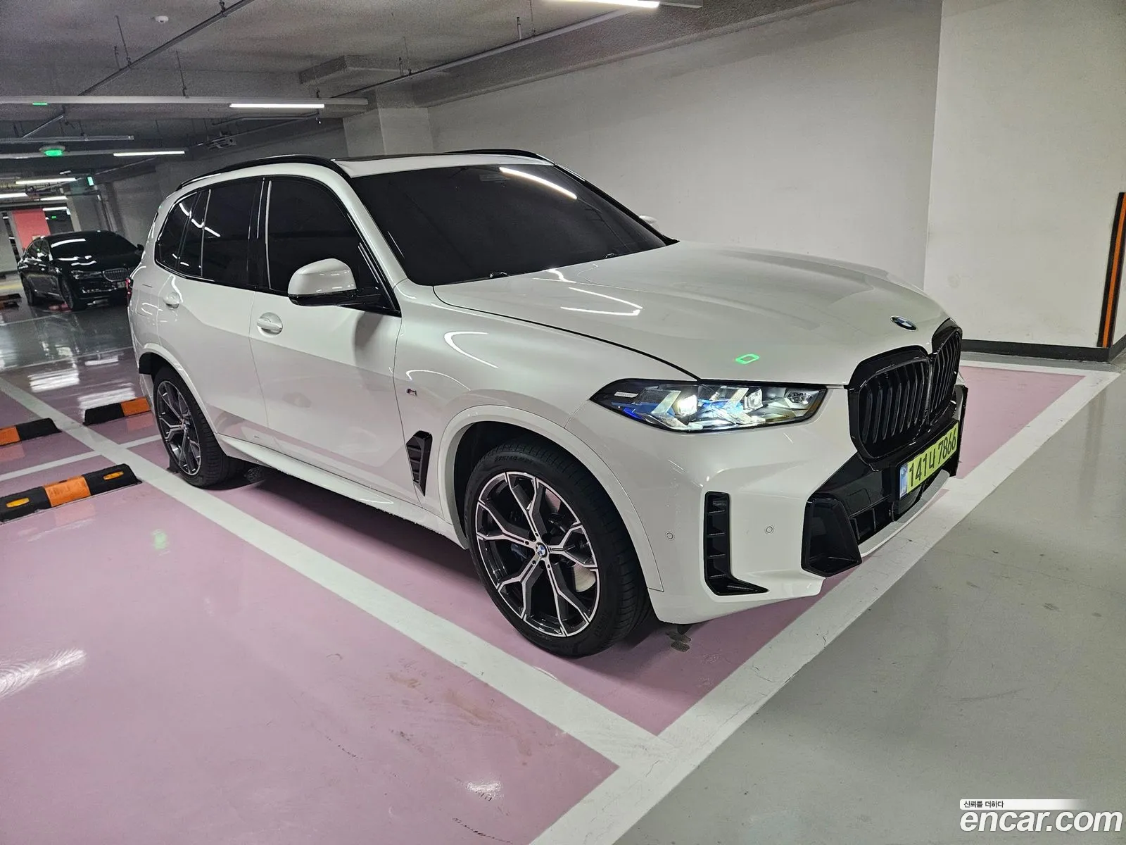 BMW X5 2024 — 7