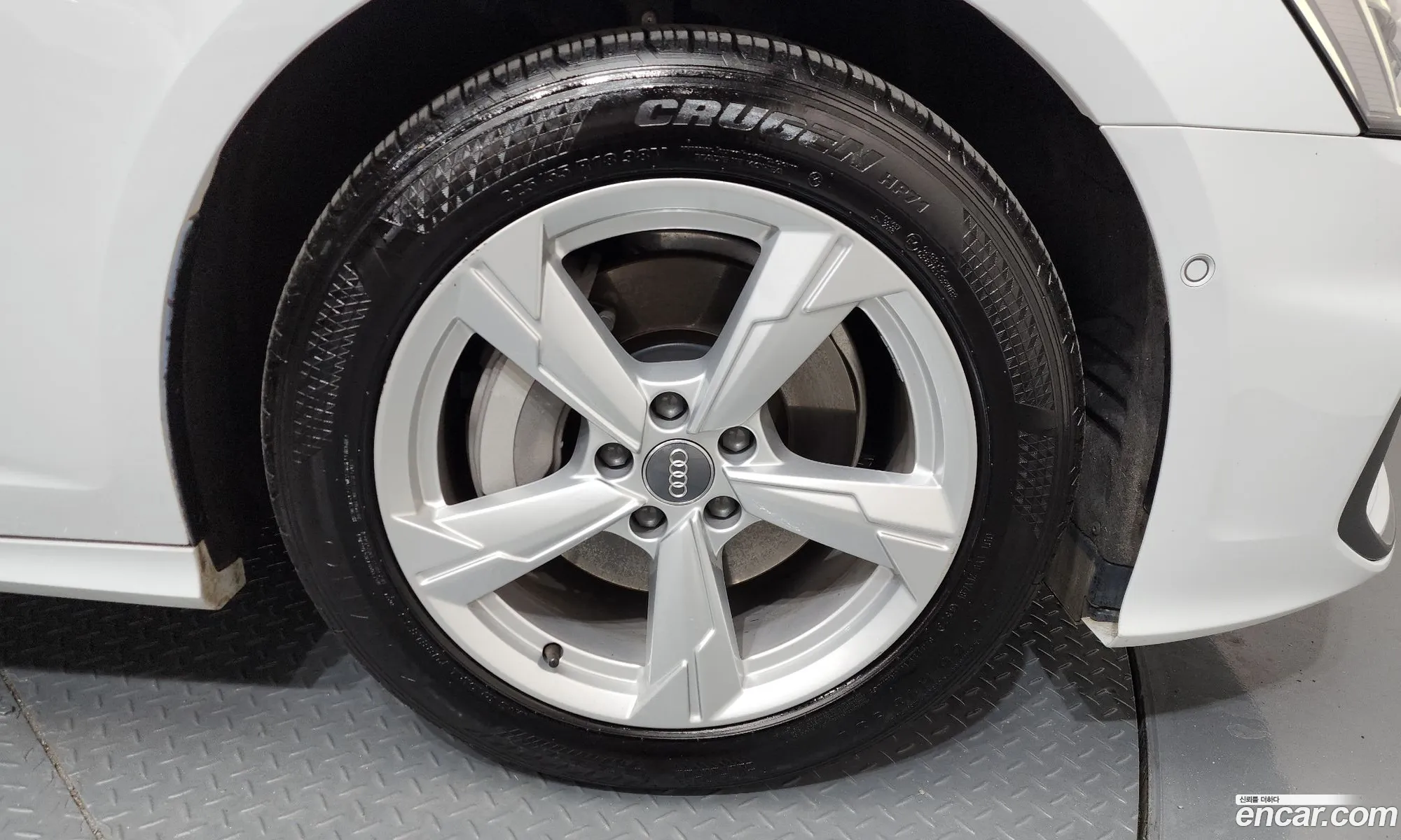 Audi A6 2019 WAUZZZF2XLN015443 — 11