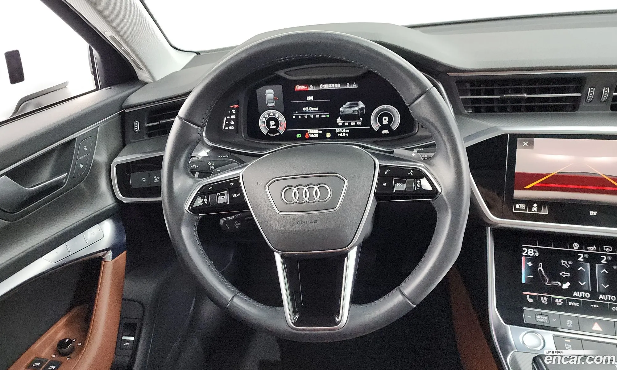 Audi A6 2019 WAUZZZF2XLN015443 — 3