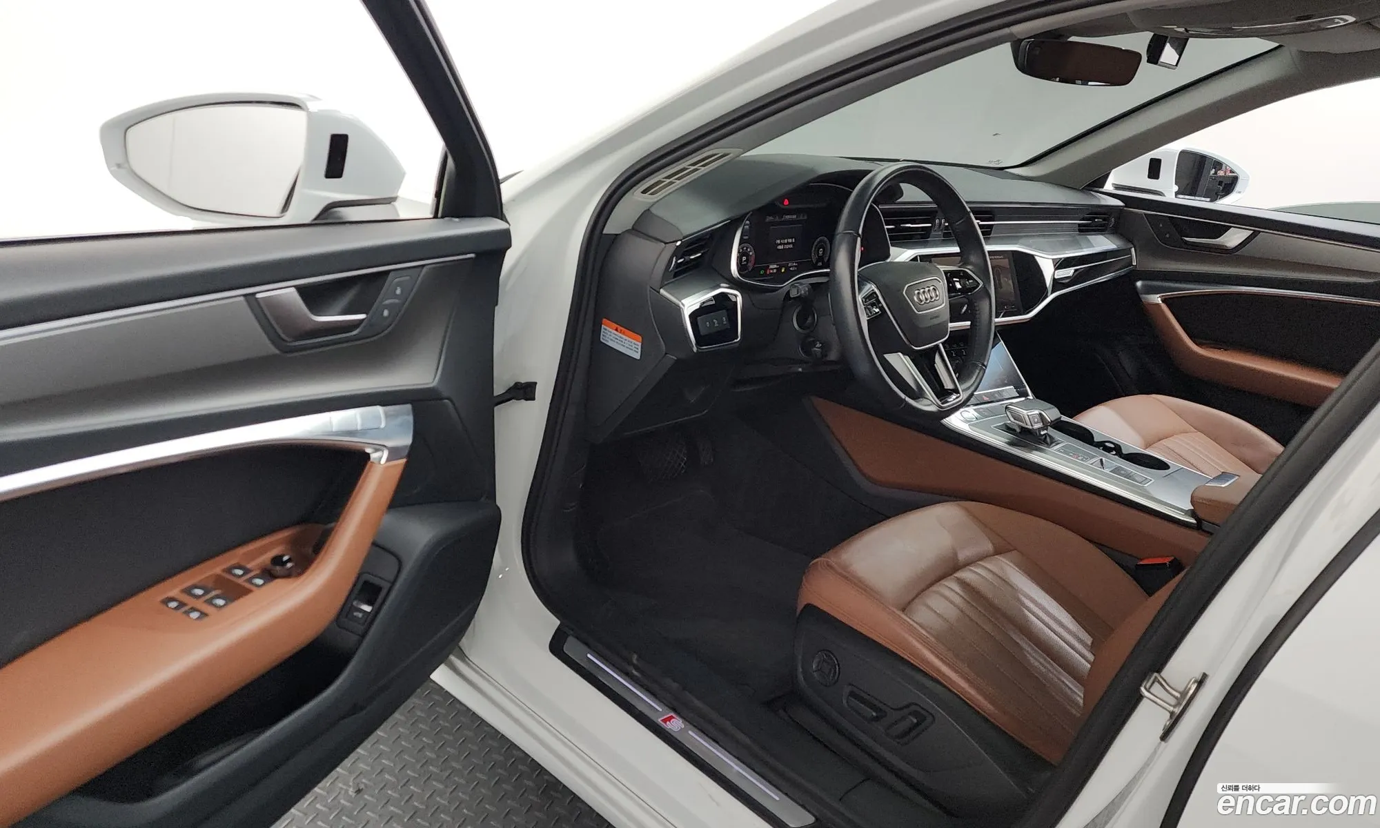 Audi A6 2019 WAUZZZF2XLN015443 — 12