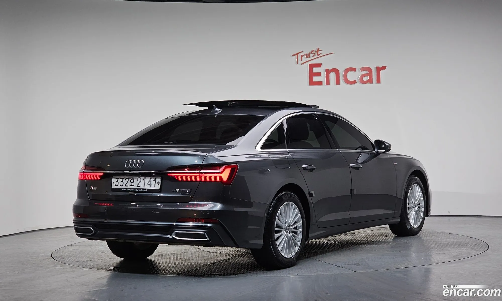 Audi A6 2019 WAUZZZF22LN007708 — 18